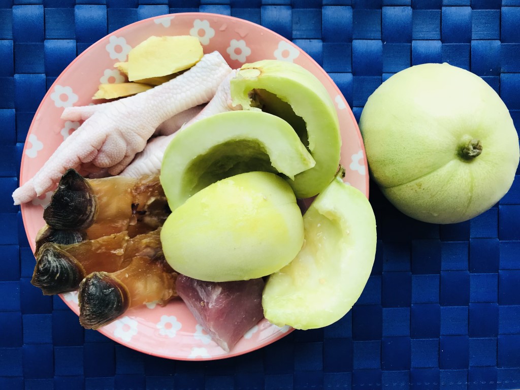 Dried Conch, Chicken Feet and Muskmelon Soup