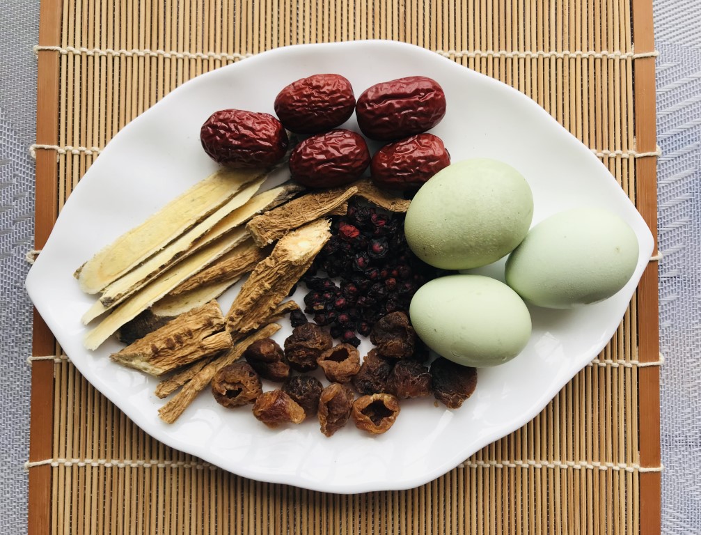 Astragalus, Longan, Schisandra and Silkie Egg Soup