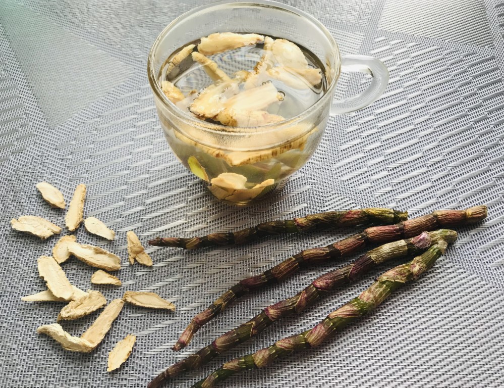 American Ginseng and Dendrobium Tea
