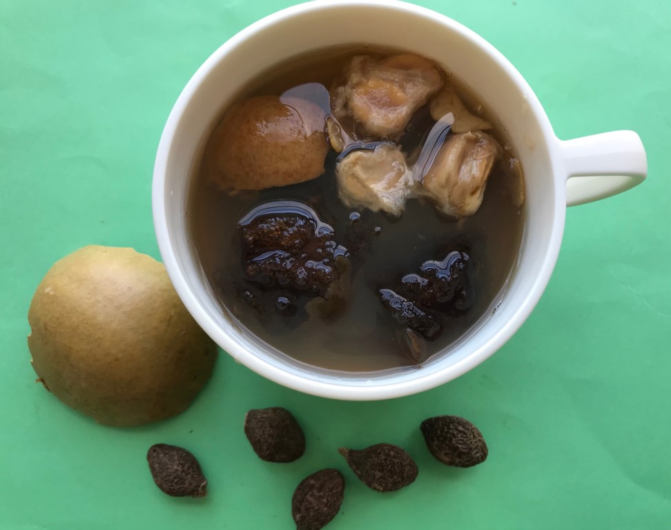 Golden Monk Fruit and Sterculia (Pang Da Hai) Tea