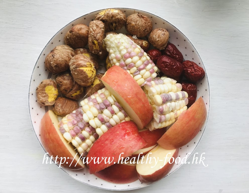 Glutinous Corn, Chestnut, Apple and Red Date Vegetarian Soup