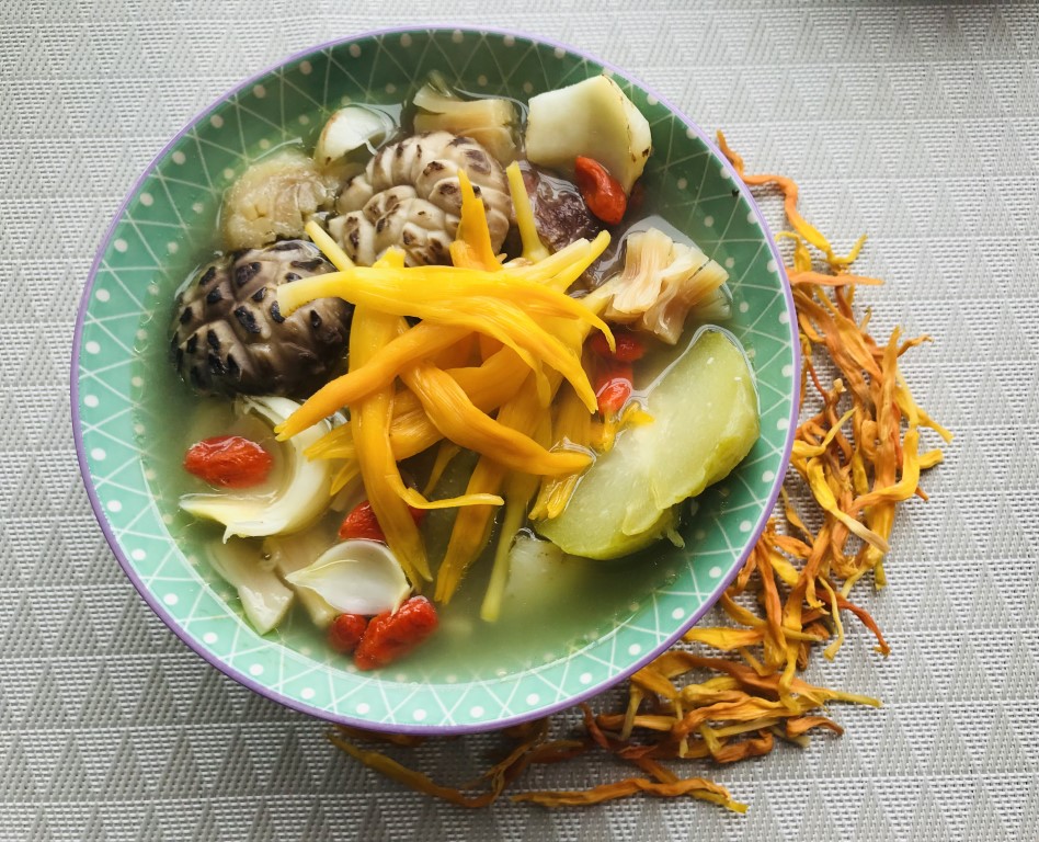 Daylily, Chayote, Lily Bulb and Pork Rib Soup
