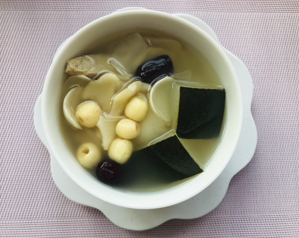 Fresh Lotus Seed, Lily Bulb and Winter Melon Soup