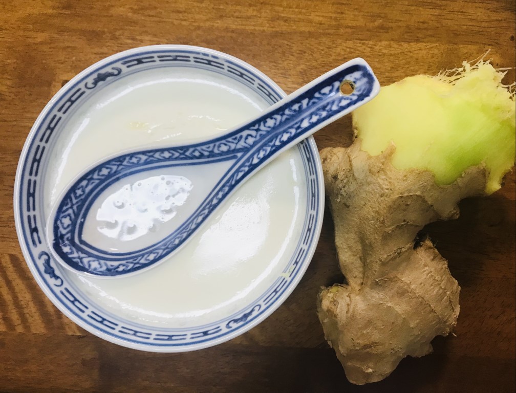 Ginger Milk Custard (Jiang Zhi Zhuang Nai)