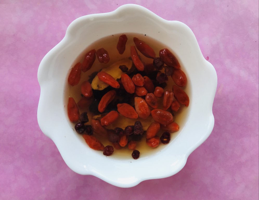Schisandra, Goji and Licorice Tea