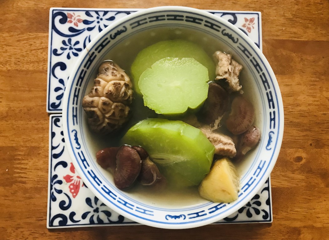 Chayote Flower-Mushroom Bean Pork-Rib Soup