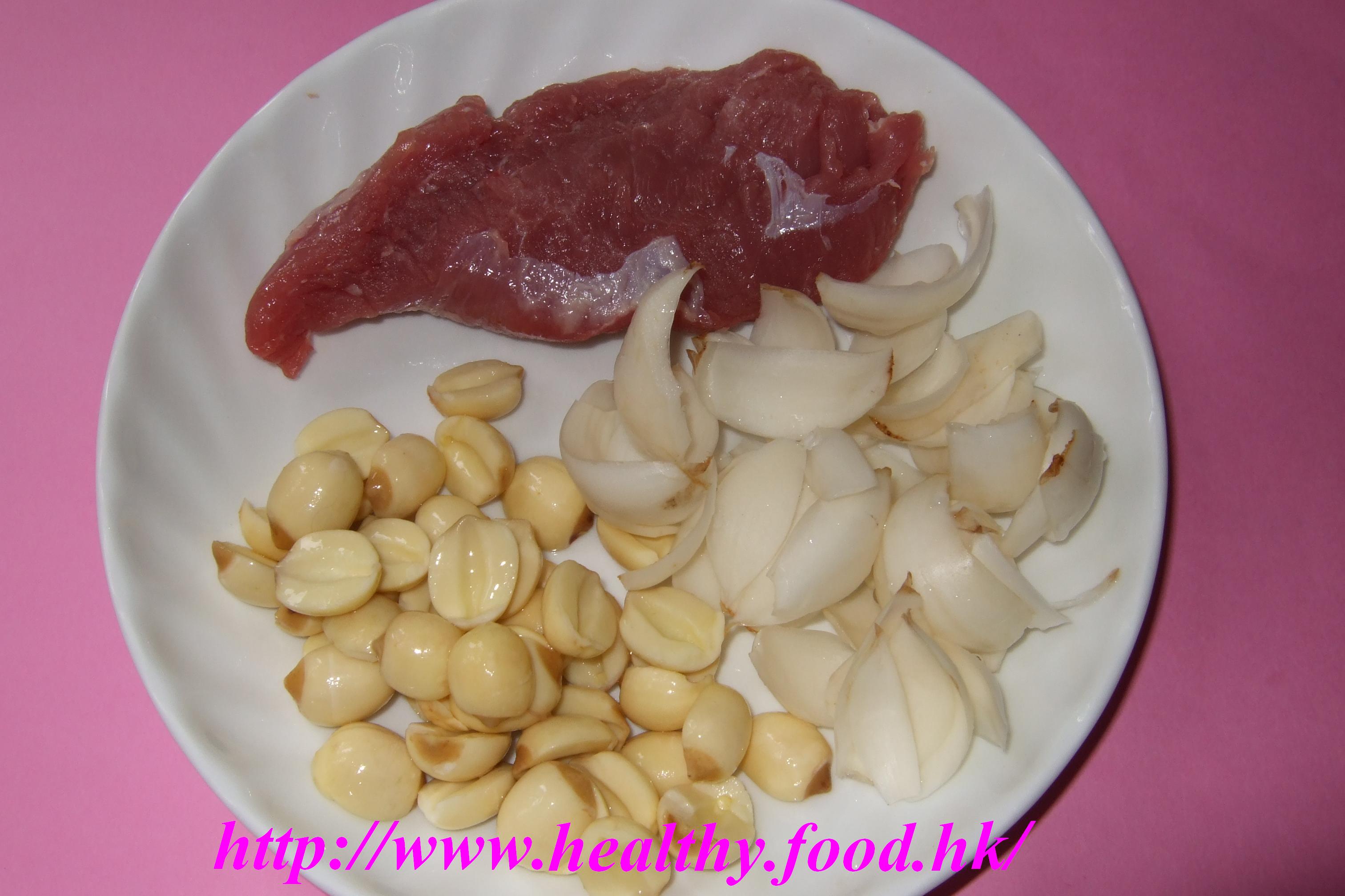 Fresh Lotus Seed and Lily Bulb Pork Soup