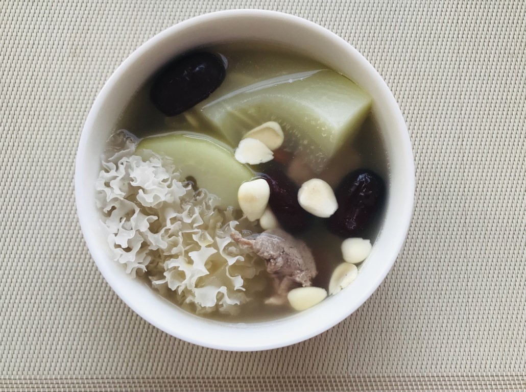 Green Papaya, Snow Fungus and Almond Lean Pork Soup