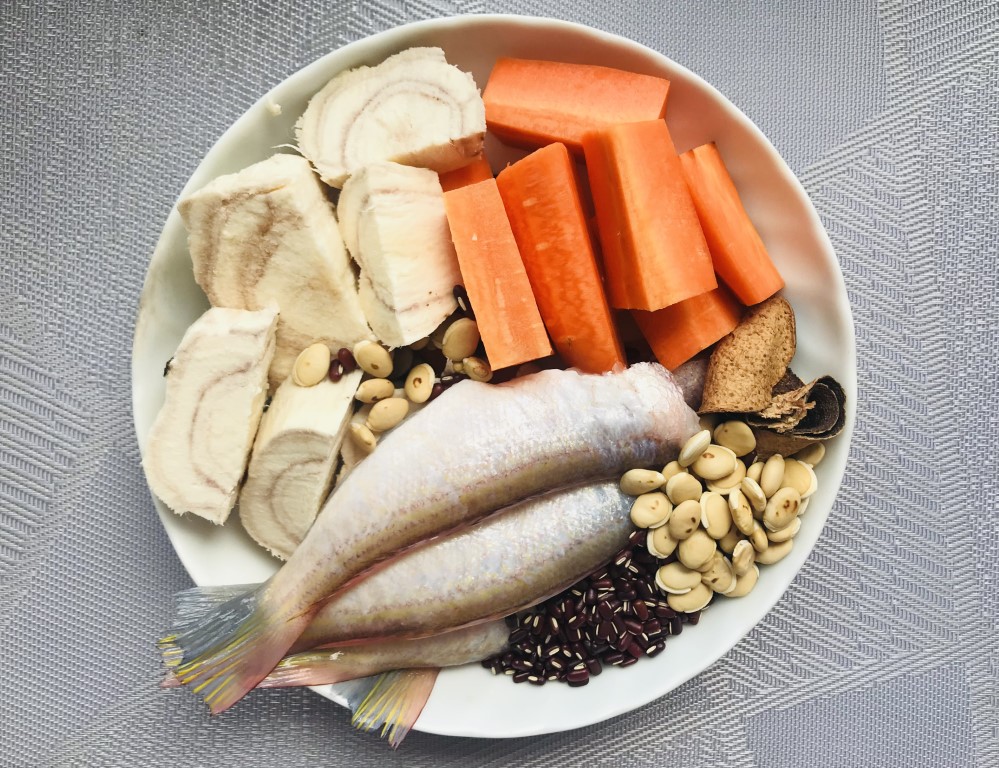 Kudzu Root, Carrot and Fresh Fish Soup