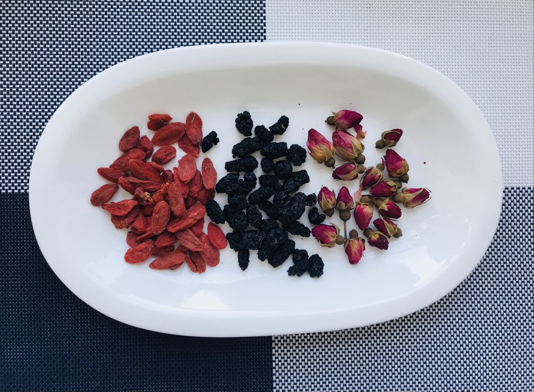 Rose, Mulberry and Goji Berry Tea