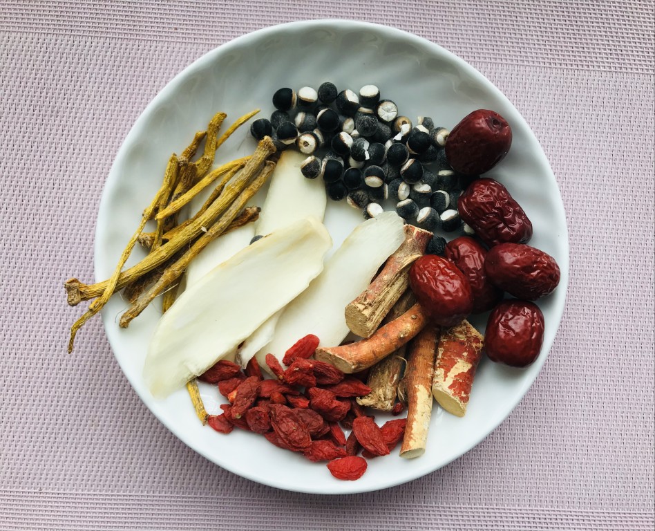 Hairy Fig Root, Chinese Yam, Dendrobium and Fox Nut Soup