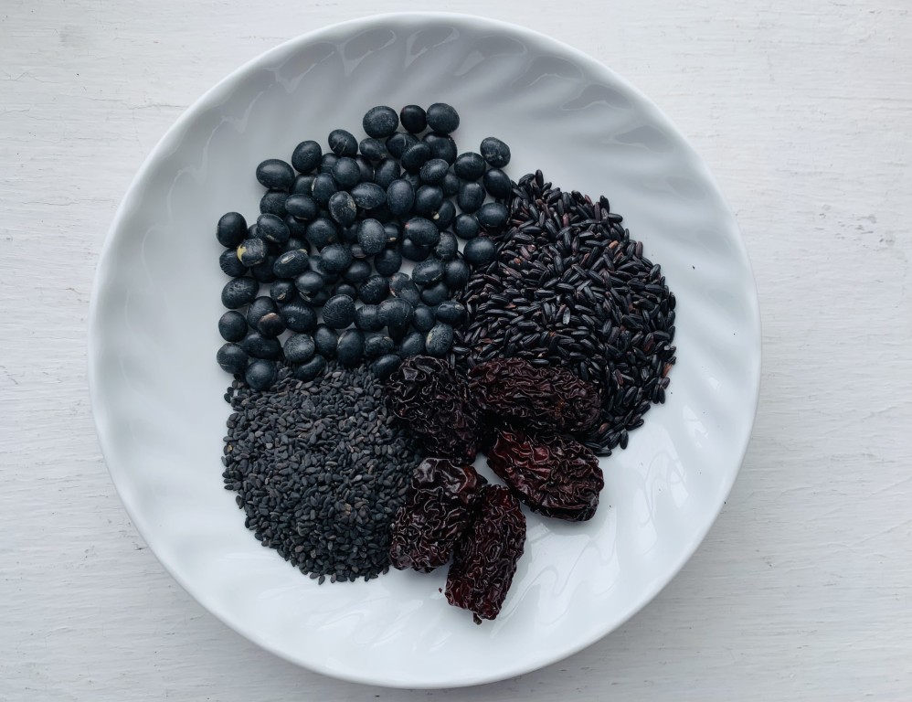 Four-Black Congee