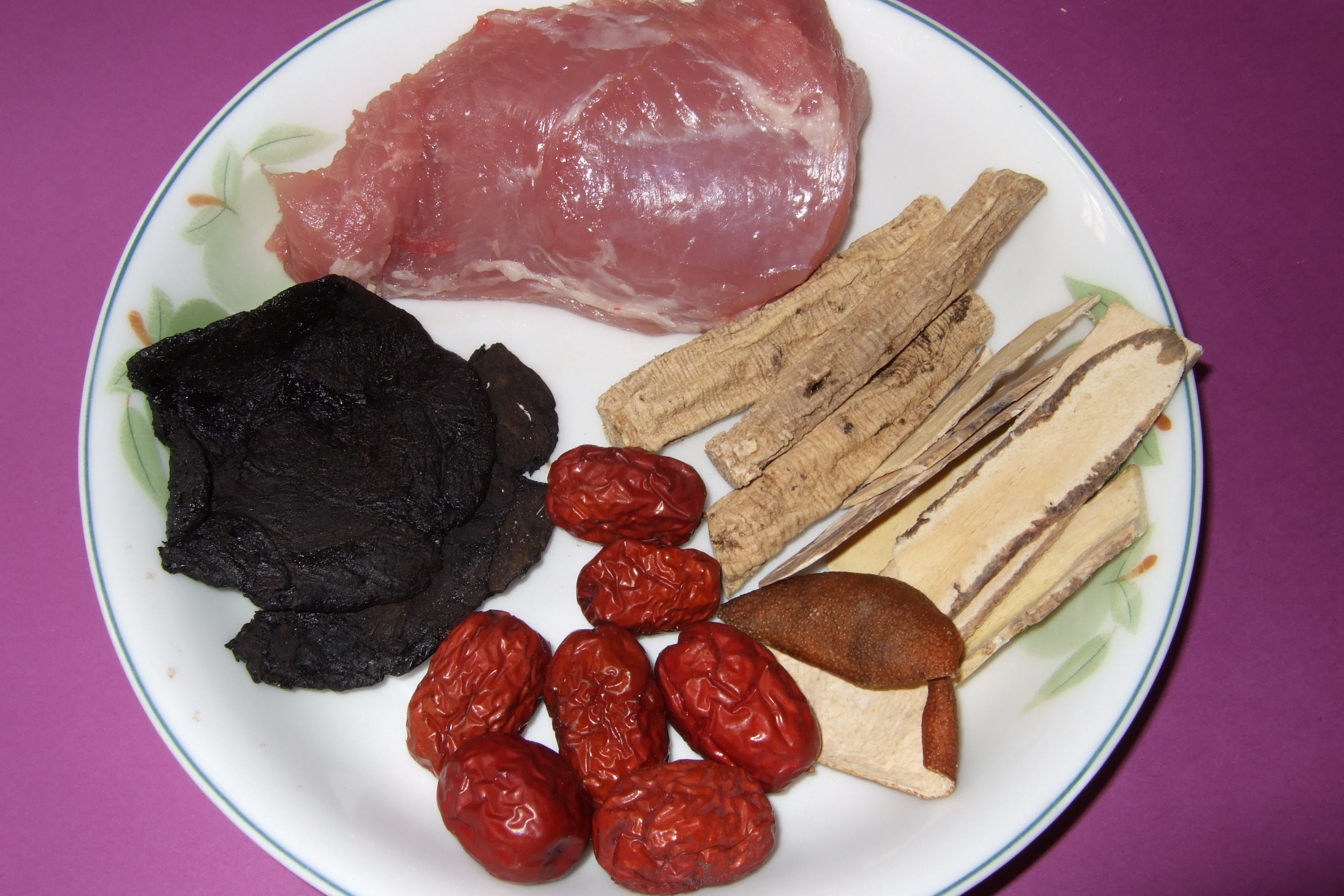 Dang Shen, Astragalus and Huang Jing Lean-Pork Soup