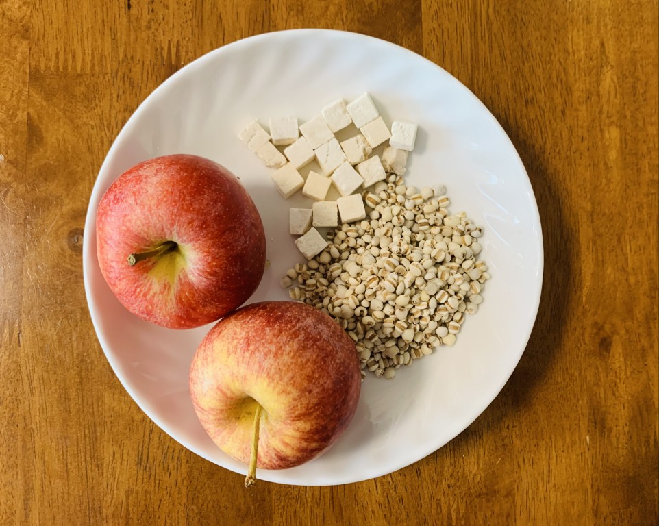 Apple, Poria and Job's Tears Water