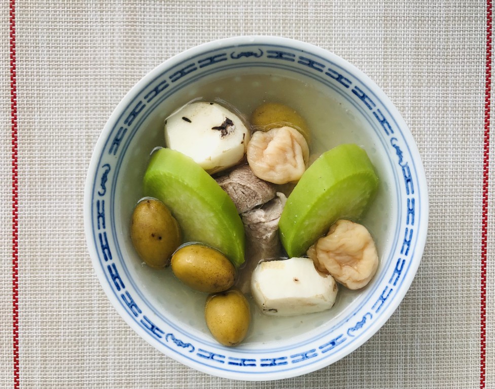 Green Radish, Chinese Olive, Water Chestnut and Fig Pork Soup
