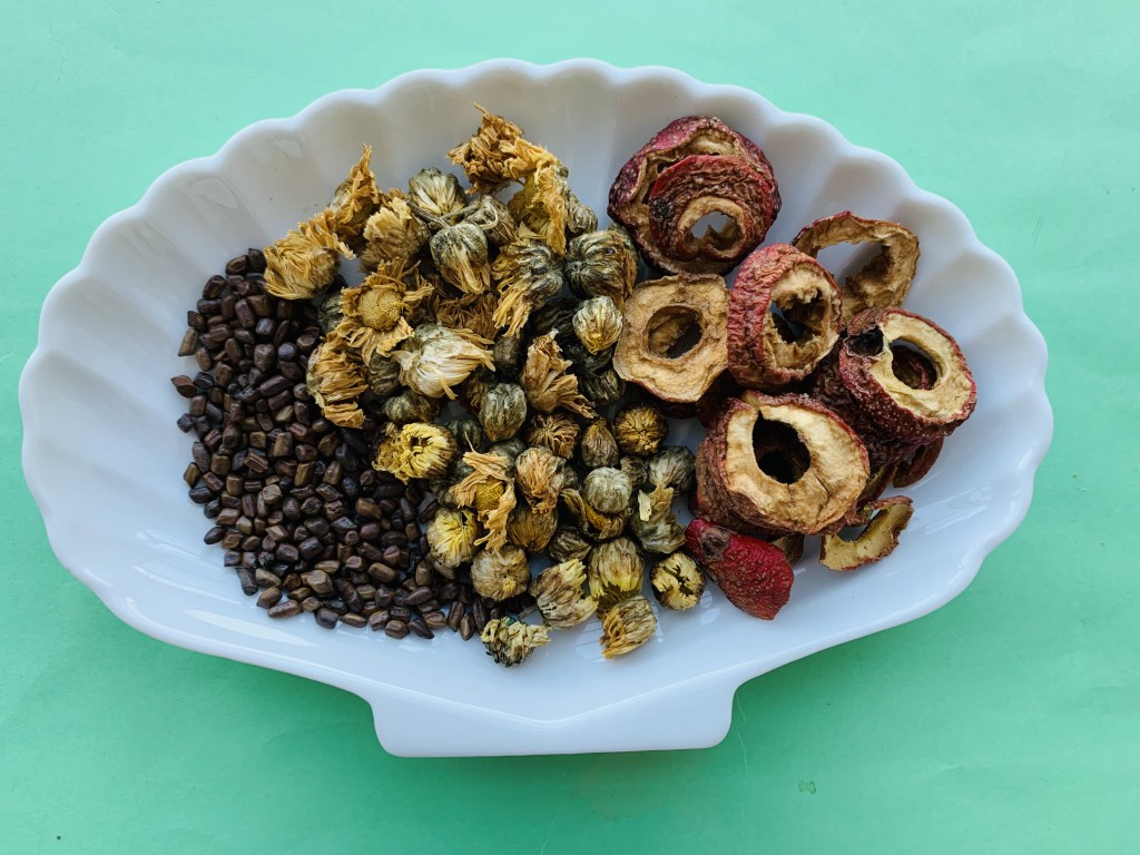 Hawthorn, Roasted Cassia Seed & Chrysanthemum Tea