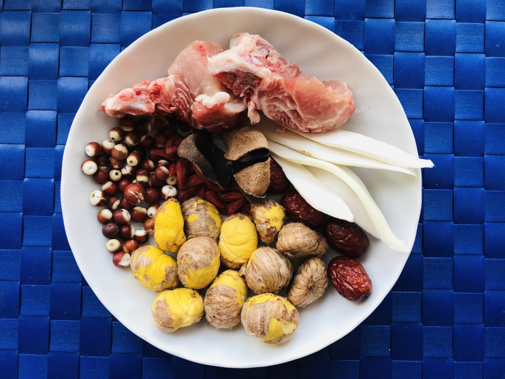 Chinese Yam, Goji, Chestnut and Fox-Nut Soup