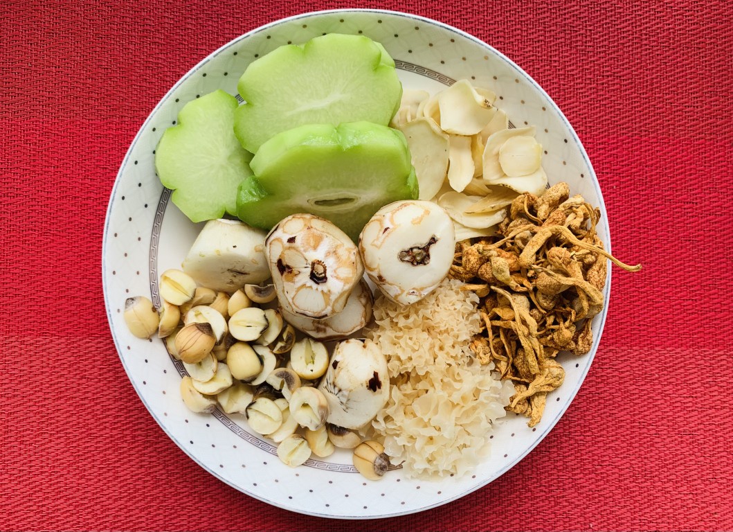 Cordyceps Flower and Chayote Vegetable Soup