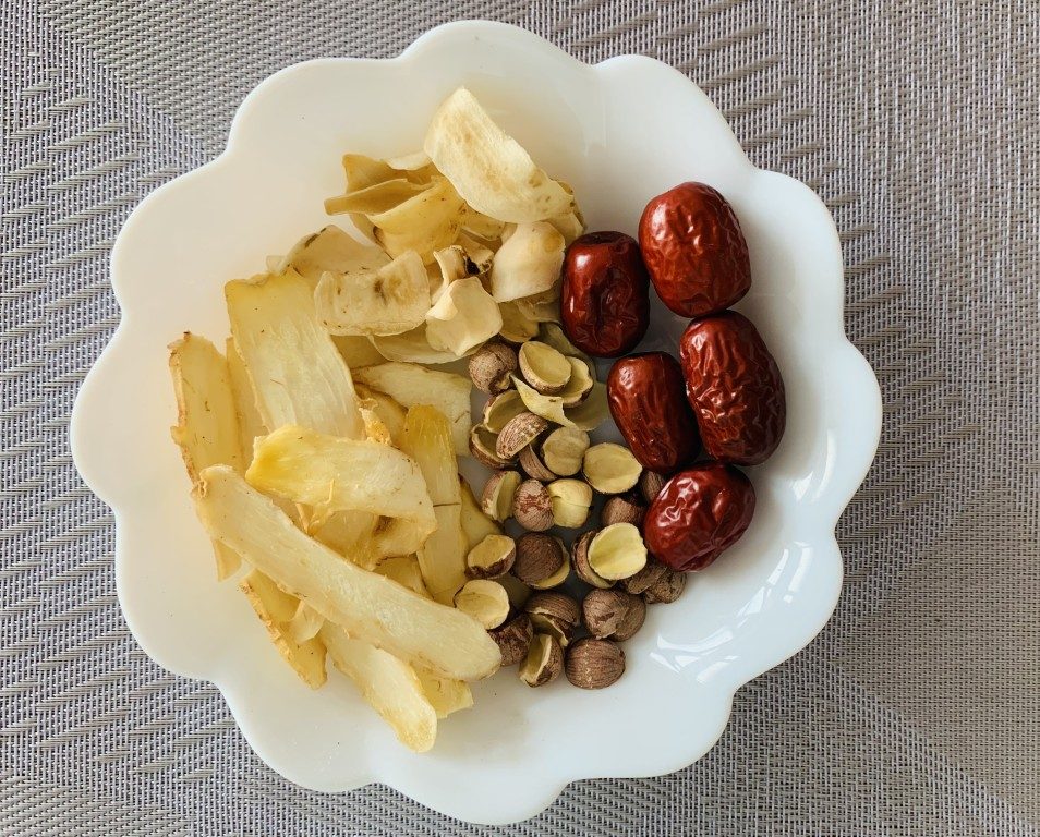 Polygonatum, Lotus Seed, Lily Bulb and Red Date Drink