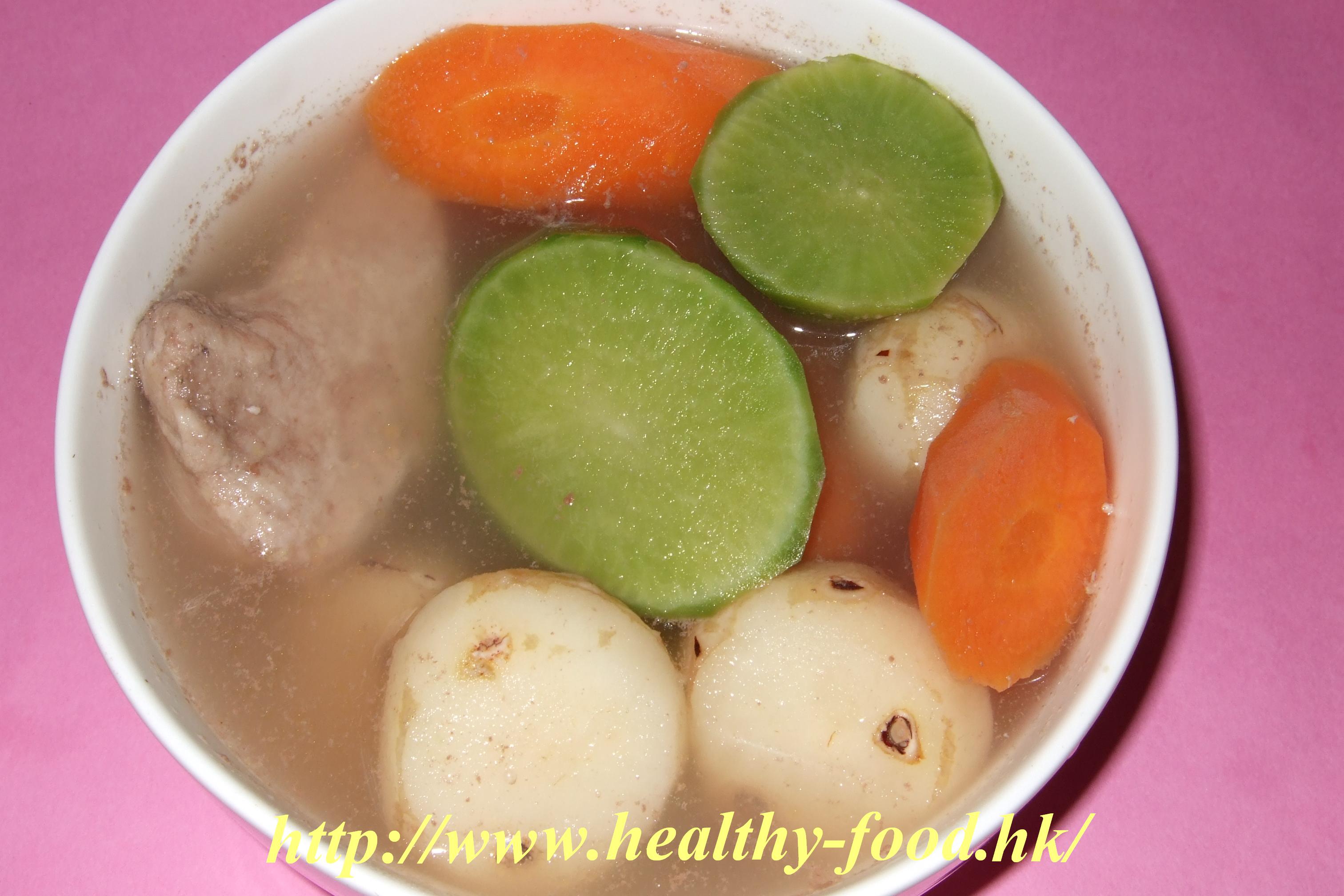 Green and Red Radish, Water Chestnut and Pork Shin Soup