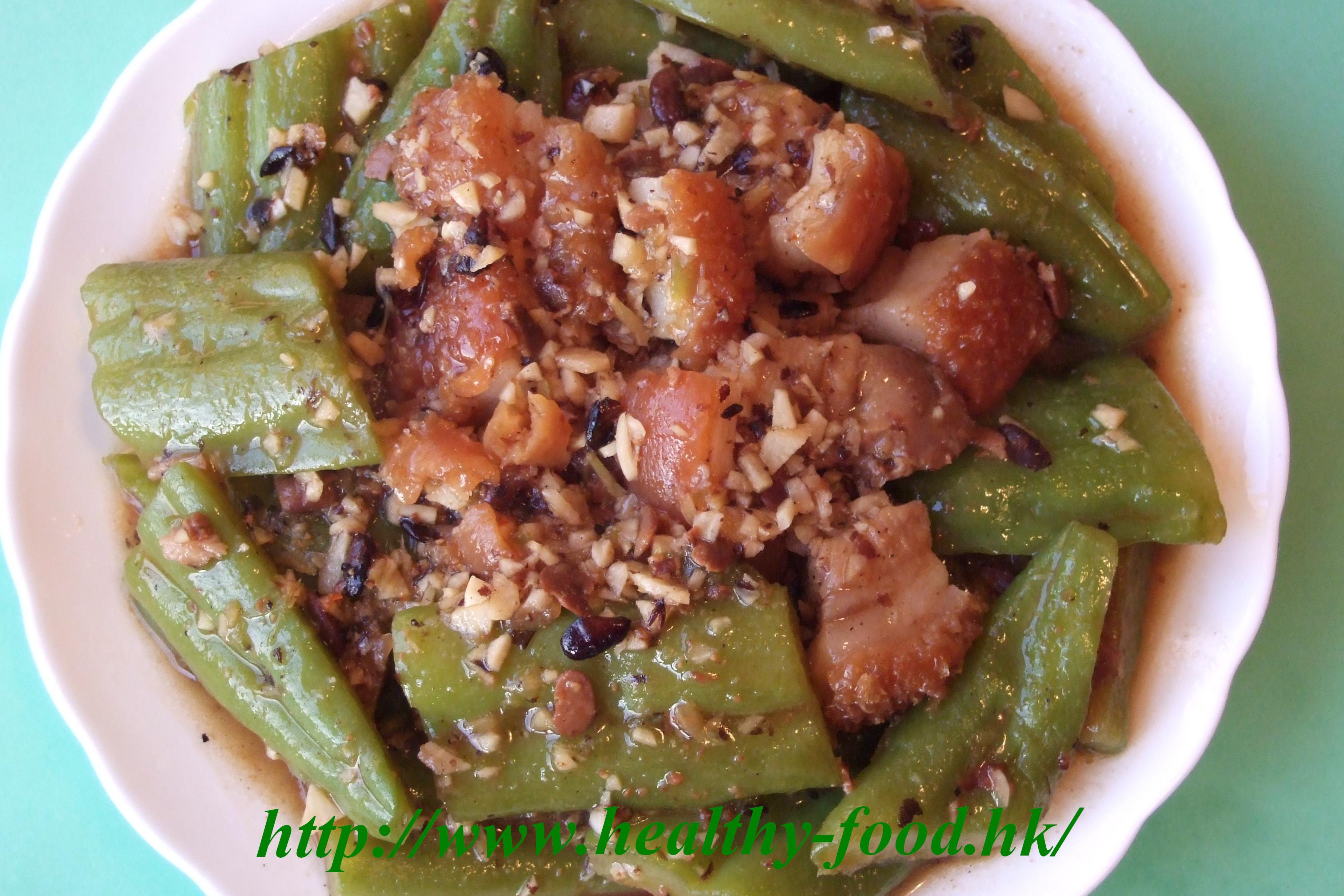 Braised Bitter Melon with Roast Pork Belly