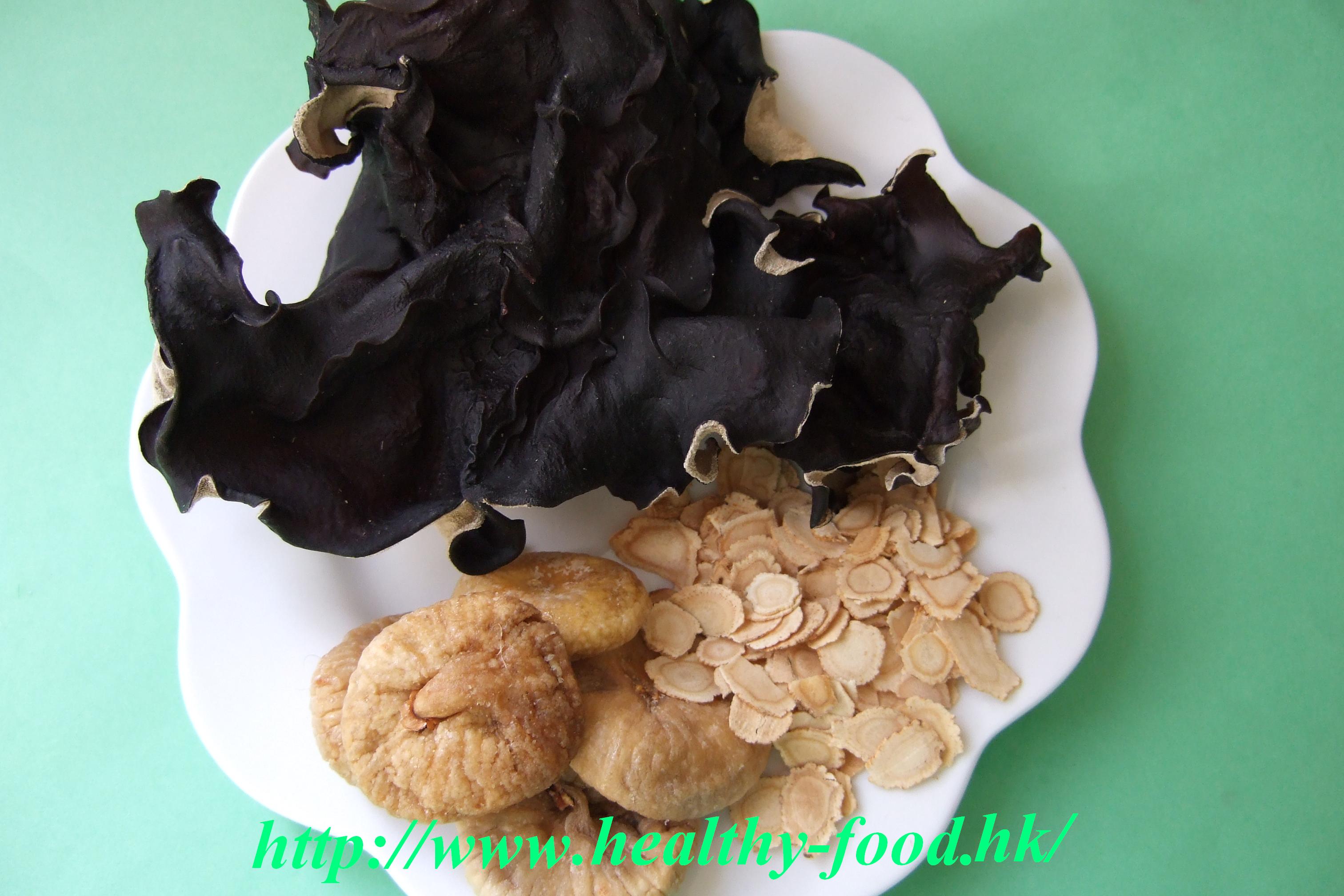American Ginseng, Wood Ear and Fig Soup