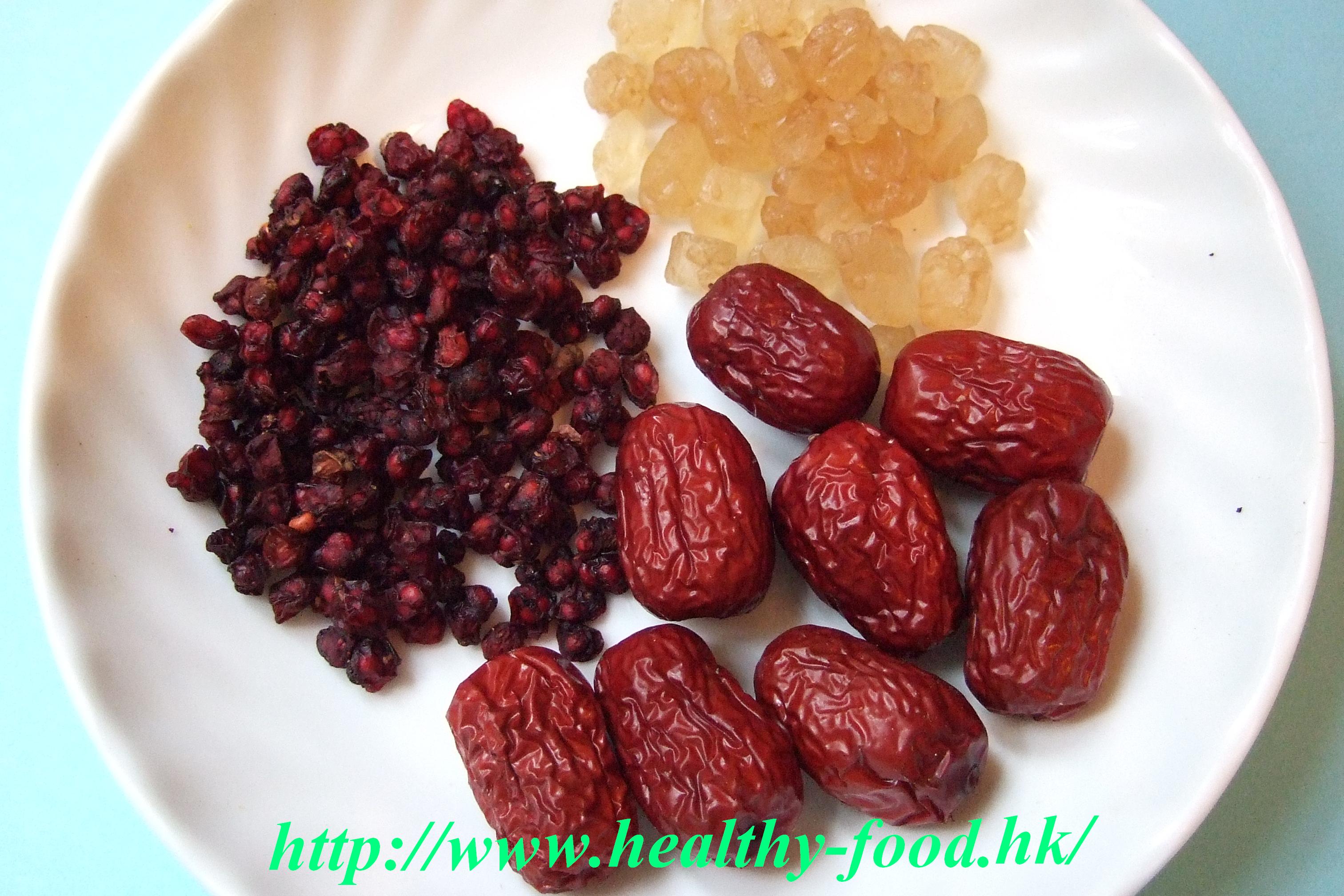 Schisandra and Red Date Congee