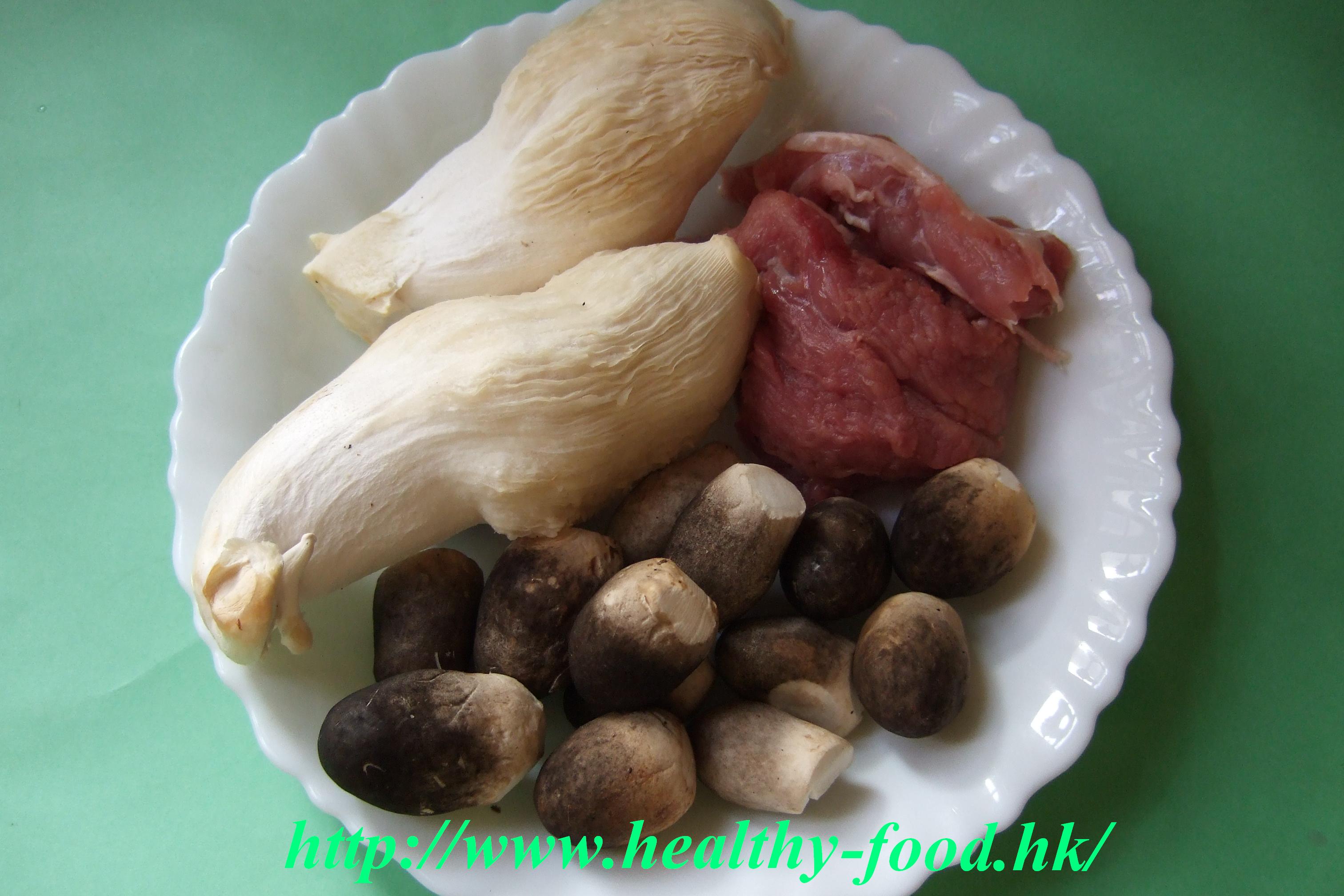 Fresh Mushroom and Lean Pork Soup