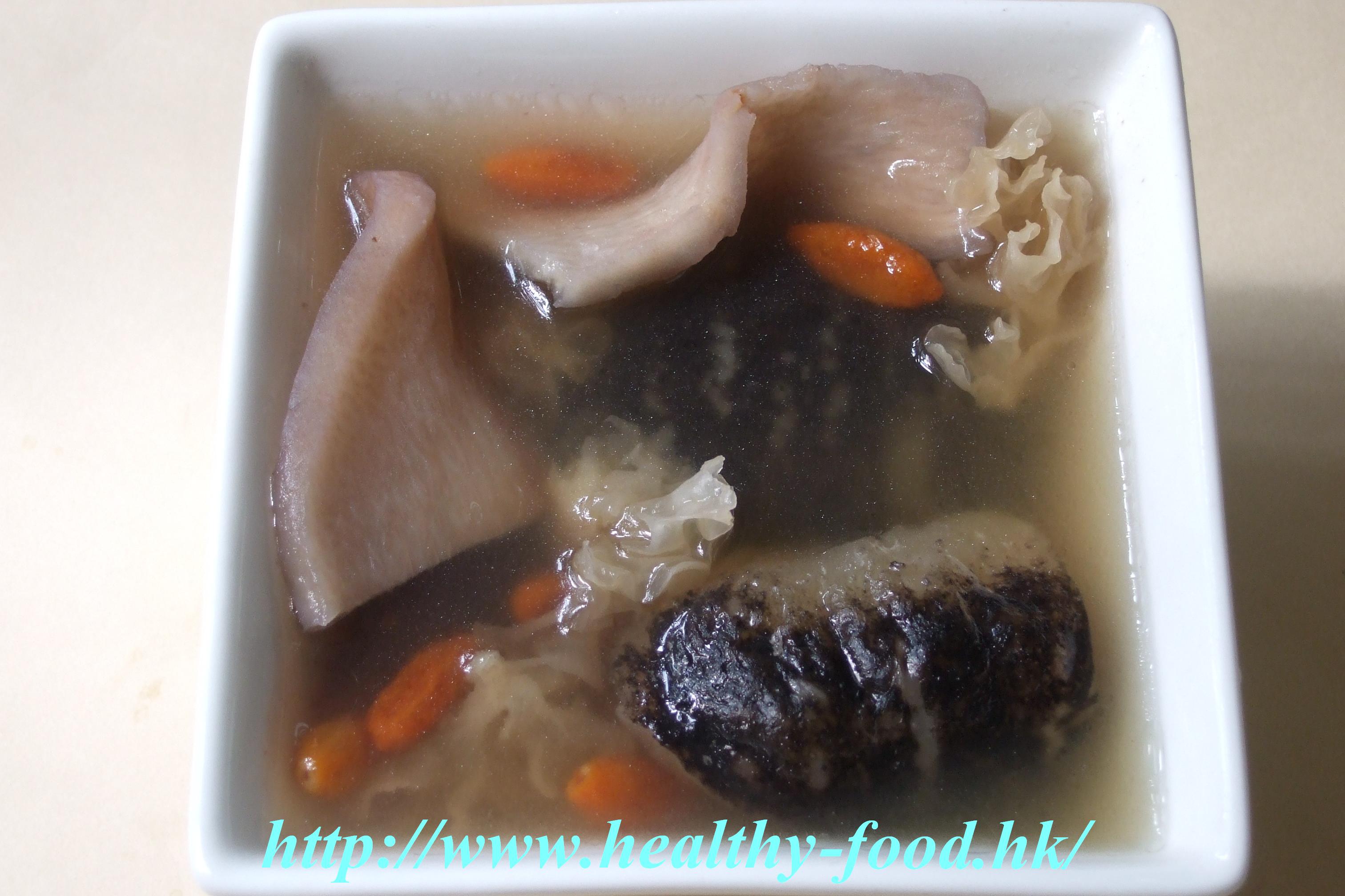 Chinese Yam, Goji, Snow Fungus and Sea Cucumber Soup (Huai-Qi Sea Cucumber Soup)