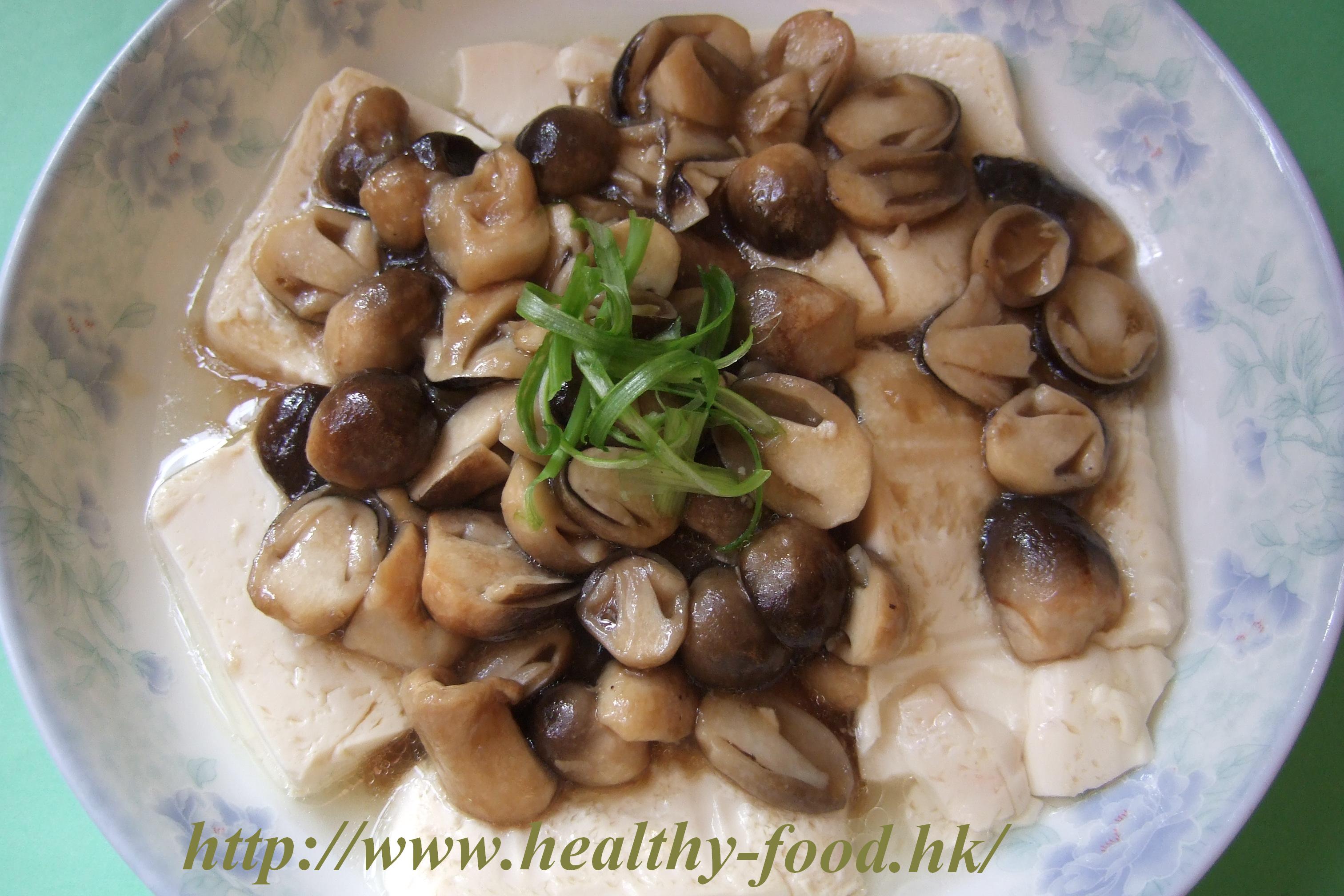 Straw Mushrooms Braised with Tofu