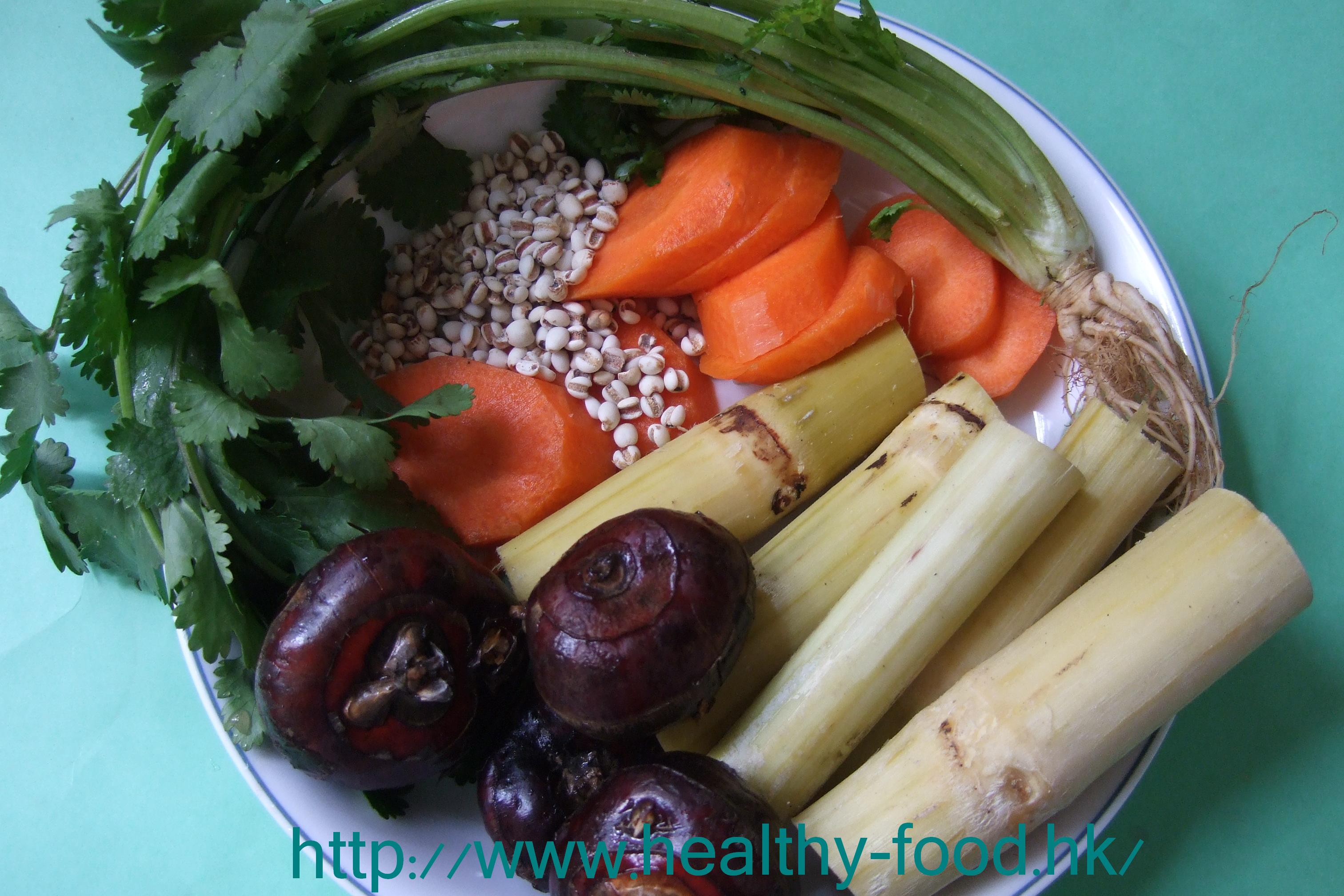 Sugarcane, Carrot, Coriander and Coix Water