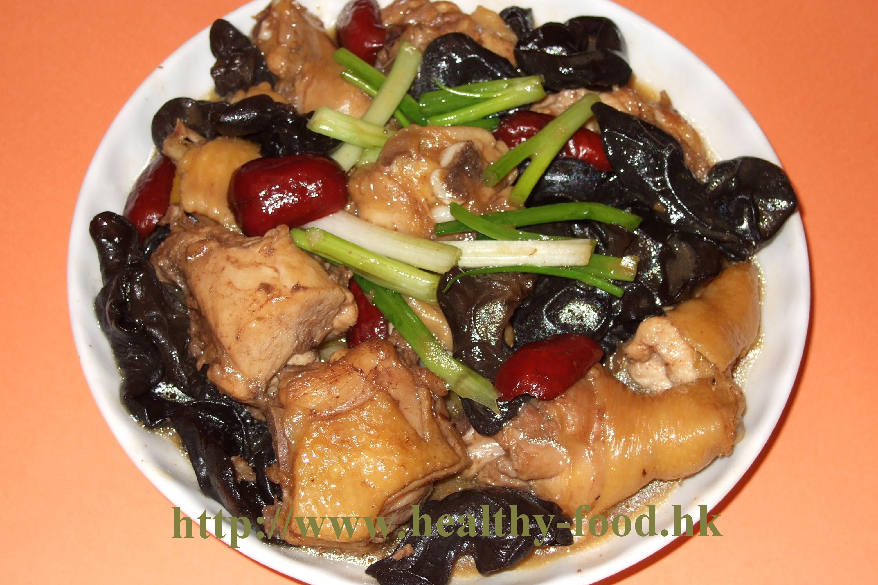 Cloud-Ear and Red Date Braised Free-Range Chicken