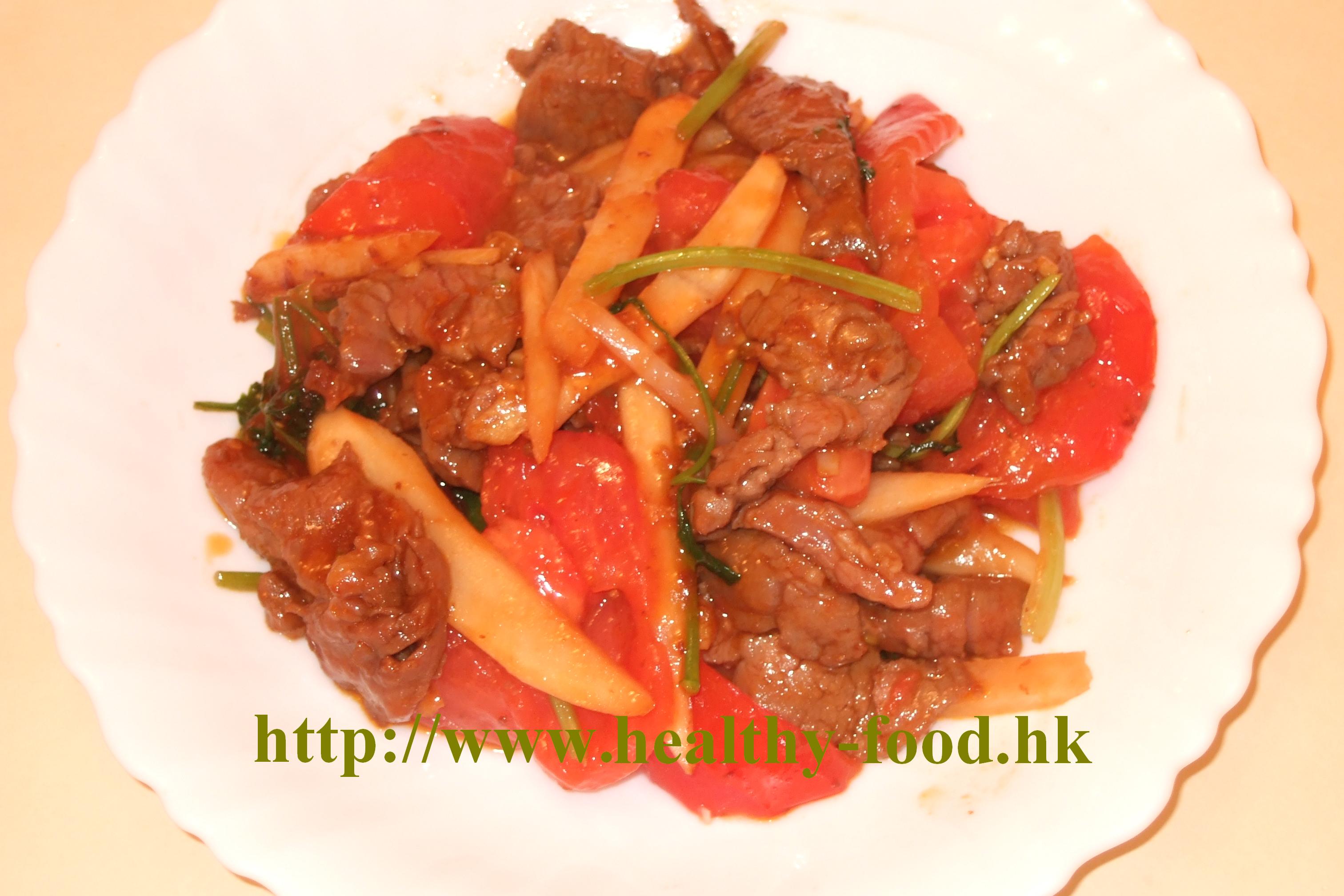 Pickled Young Ginger, Tomato and Beef Fillet Stir-Fry