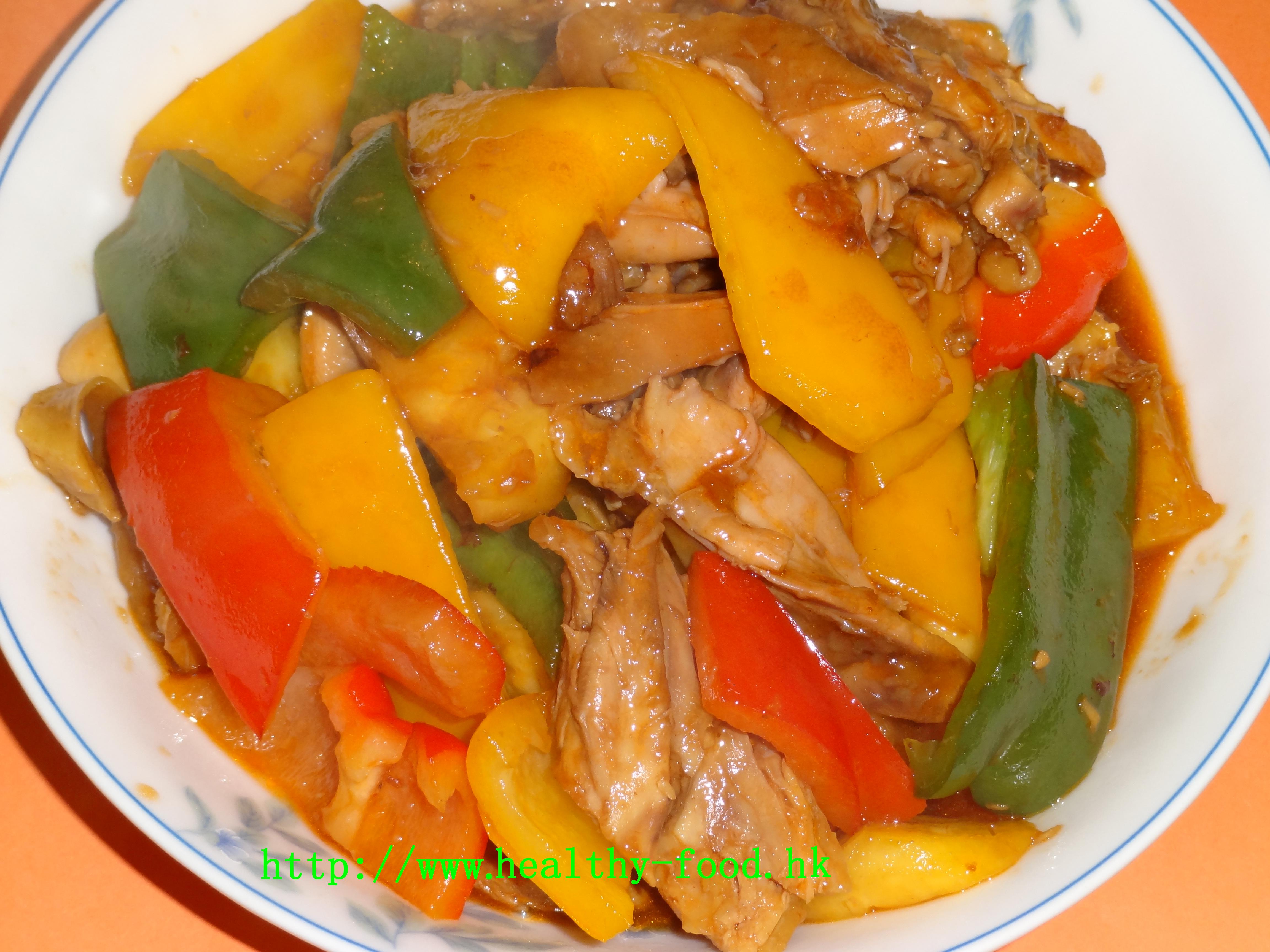 Three-Color Sweet Pepper Stir-Fried Chicken