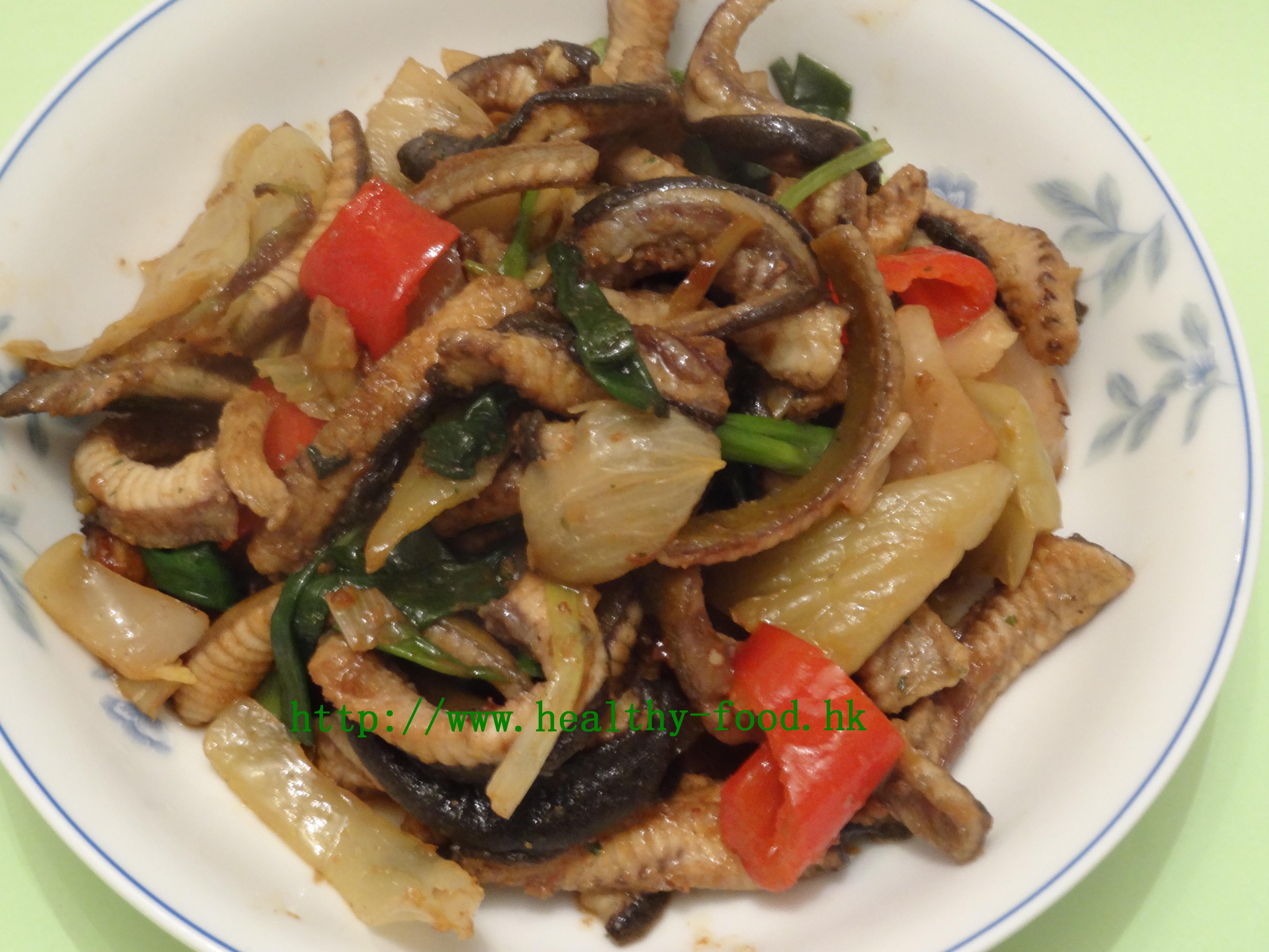 Sweet Pepper, Pickled Mustard and Eel Stir-fry