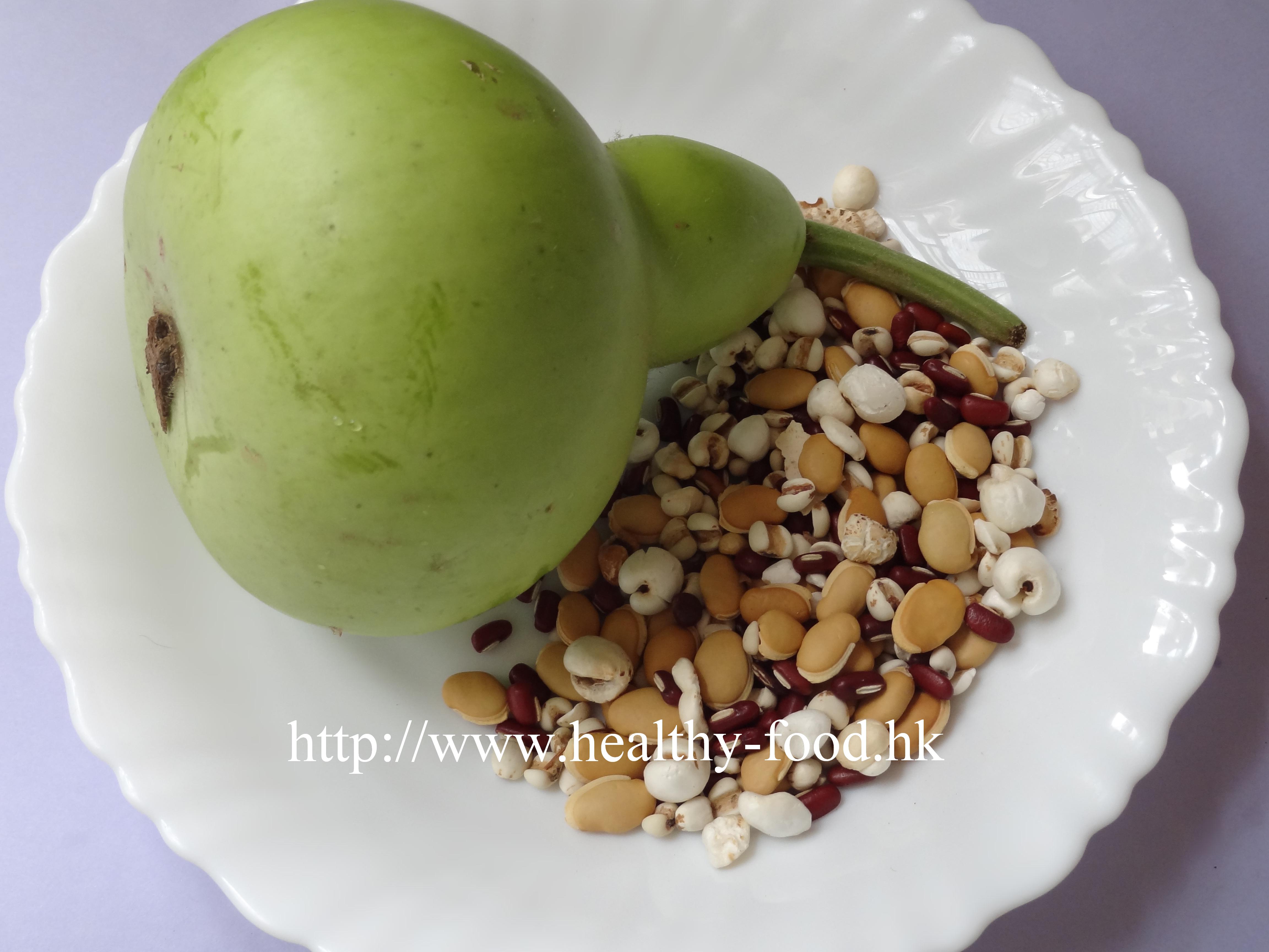 Bottle Gourd, Adzuki Bean and Barley Soup