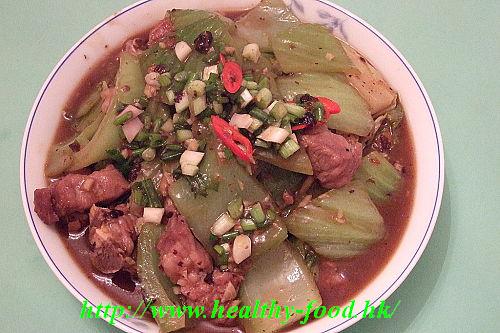 Garlic and Fermented Black Bean Braised Mustard Greens with Pork Ribs