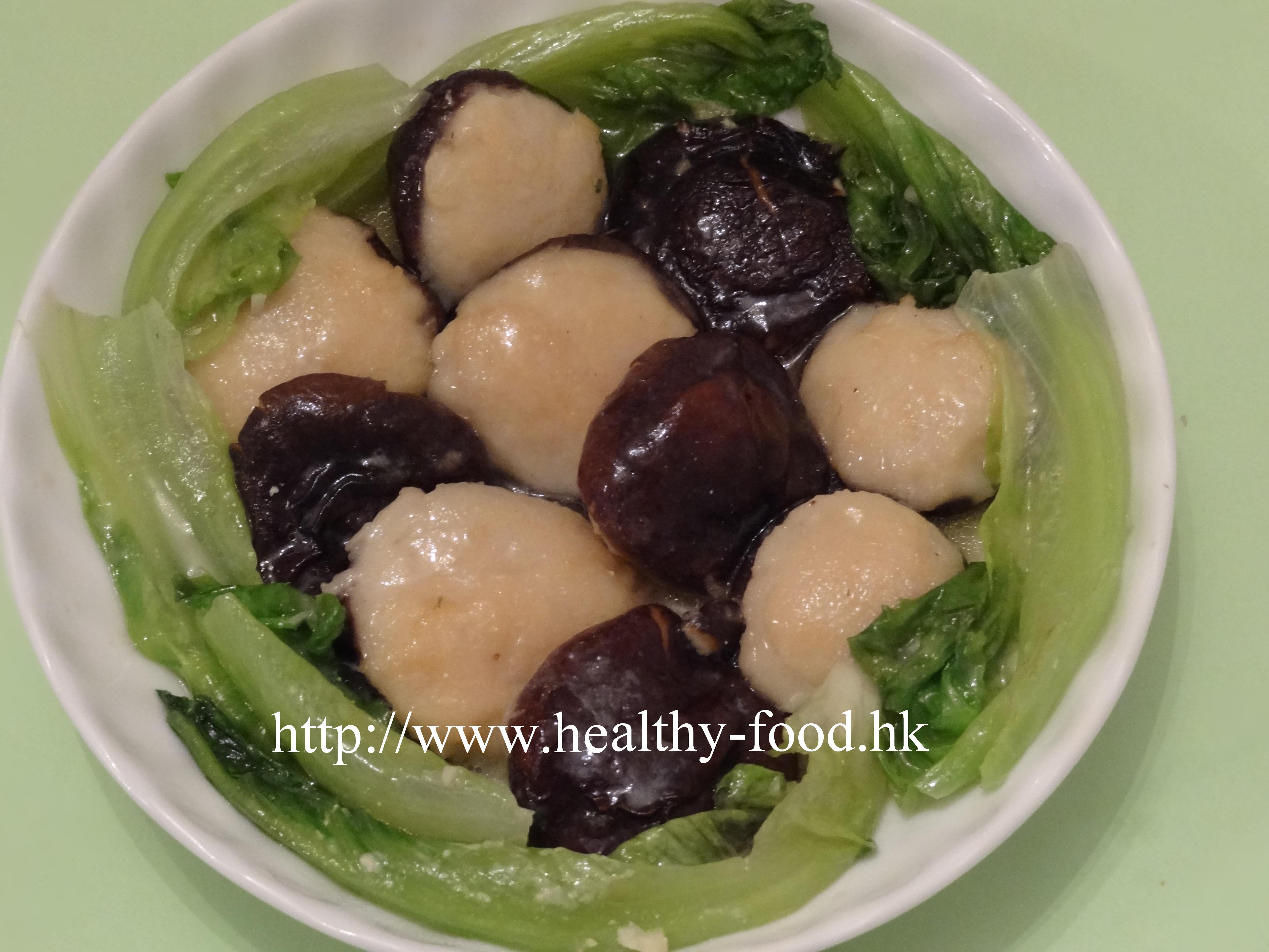 Braised Fish-Paste Stuffed Shiitake Mushrooms (Niang Dong Gu)