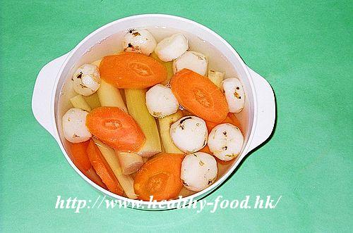 Sugar Cane, Water Chestnut and Carrot Soup
