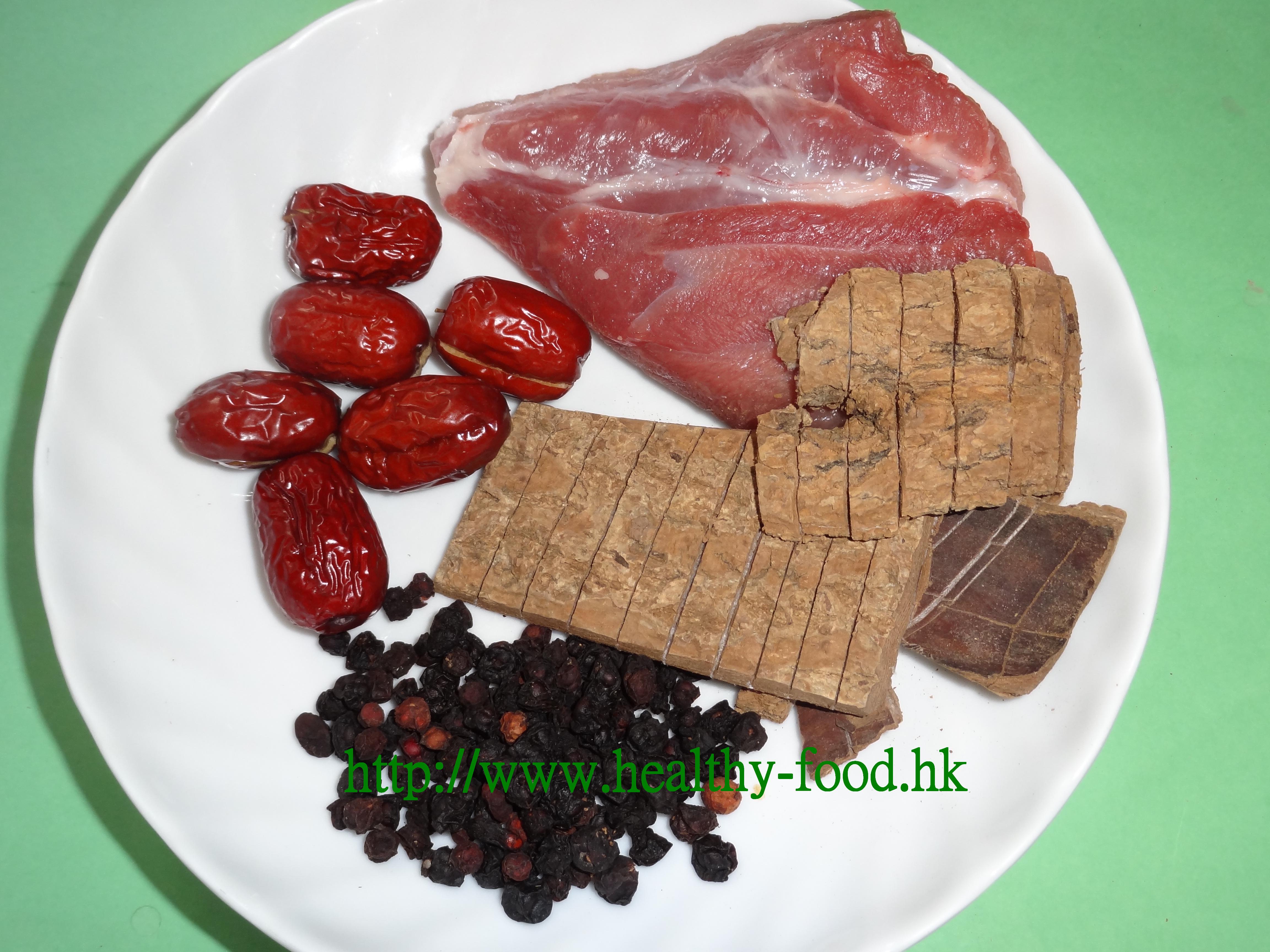 Eucommia and Schisandra Pork Soup