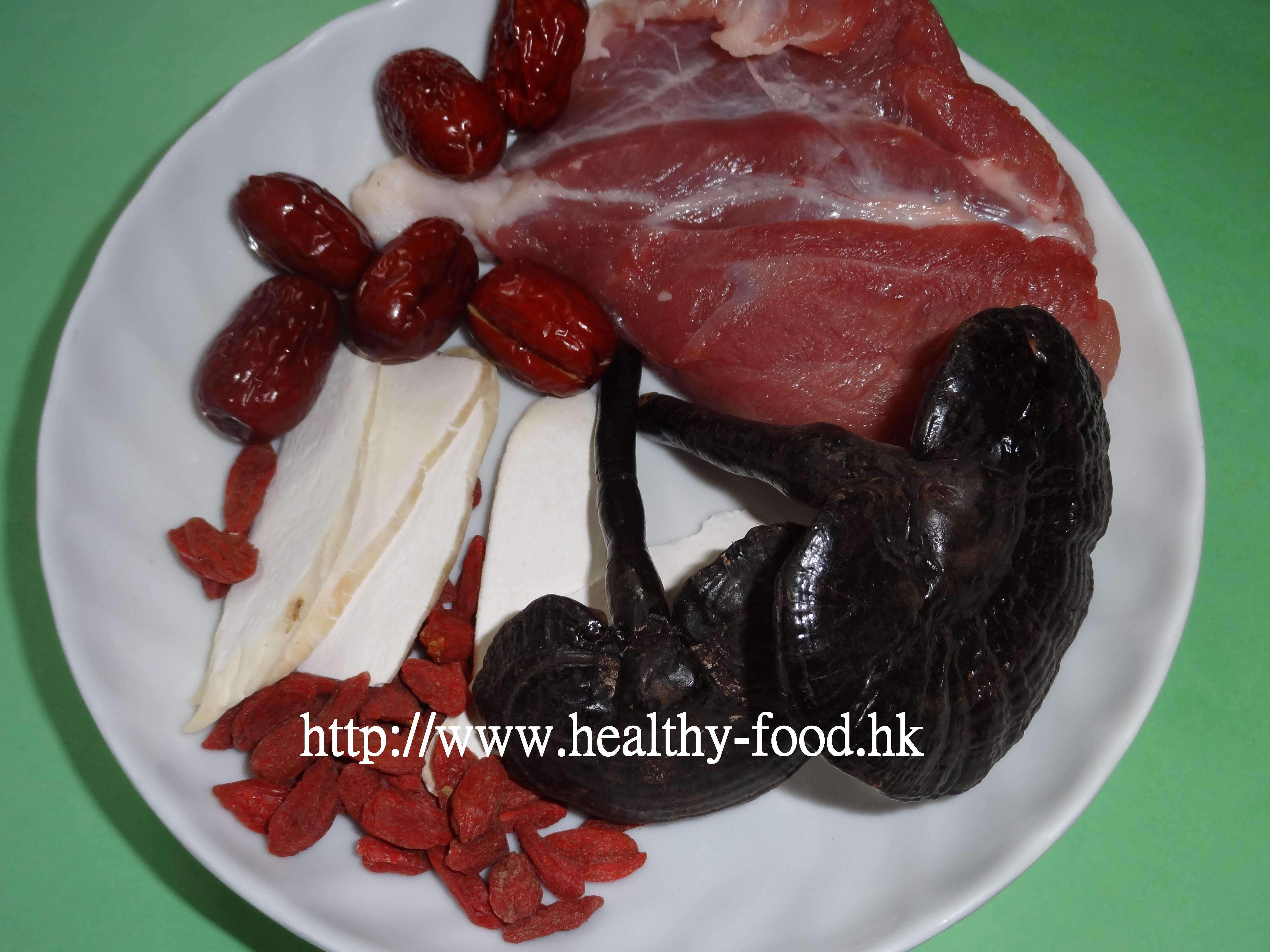 Lingzhi Mushroom, Huaishan, Goji Berry and Pork Shin Soup