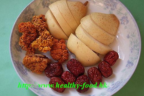 Yellow Fungus Pear Jujube Tea