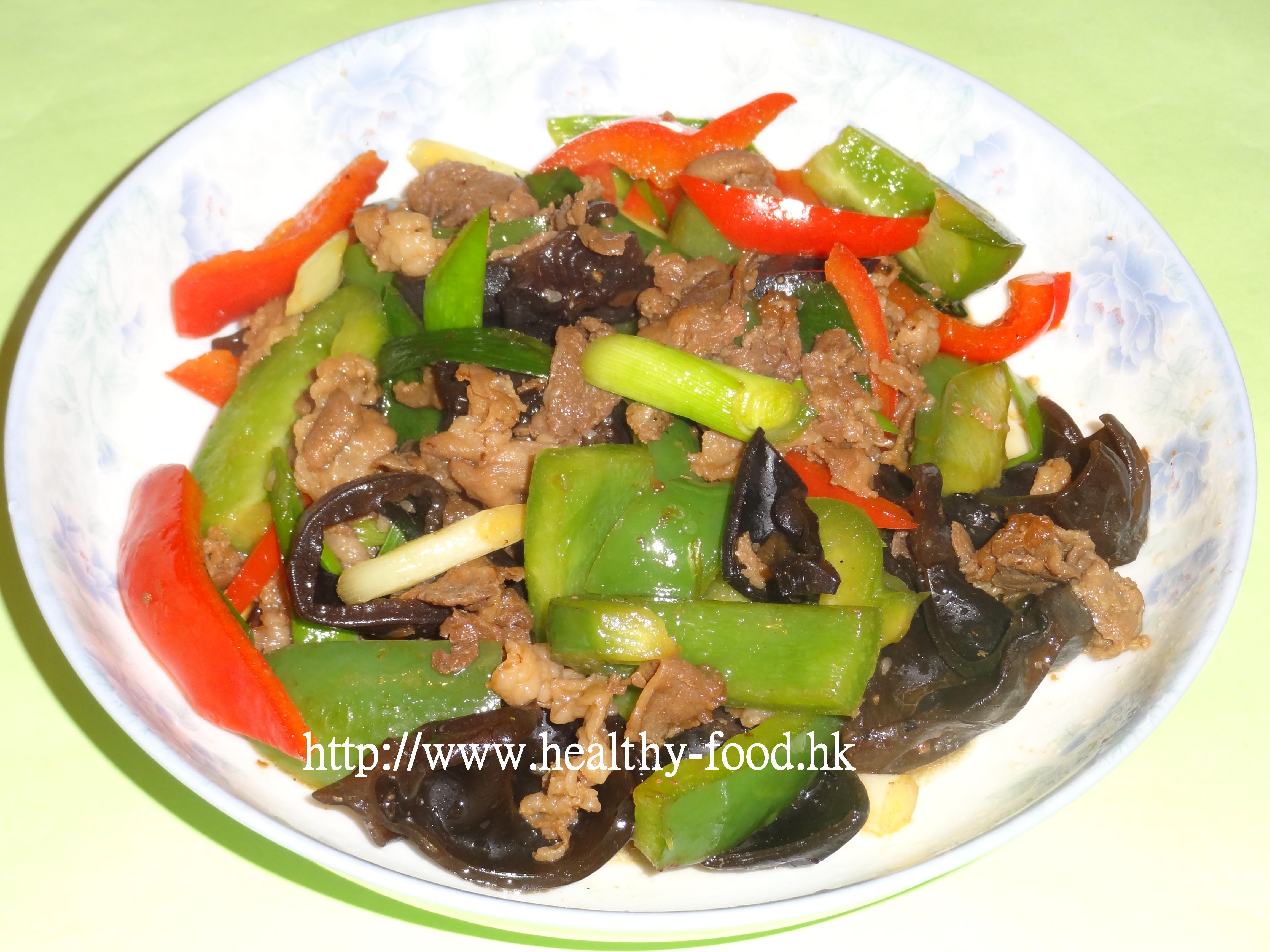 Sweet Pepper and Garlic Stir-Fried Lamb Slices with Cloud Ear Fungus