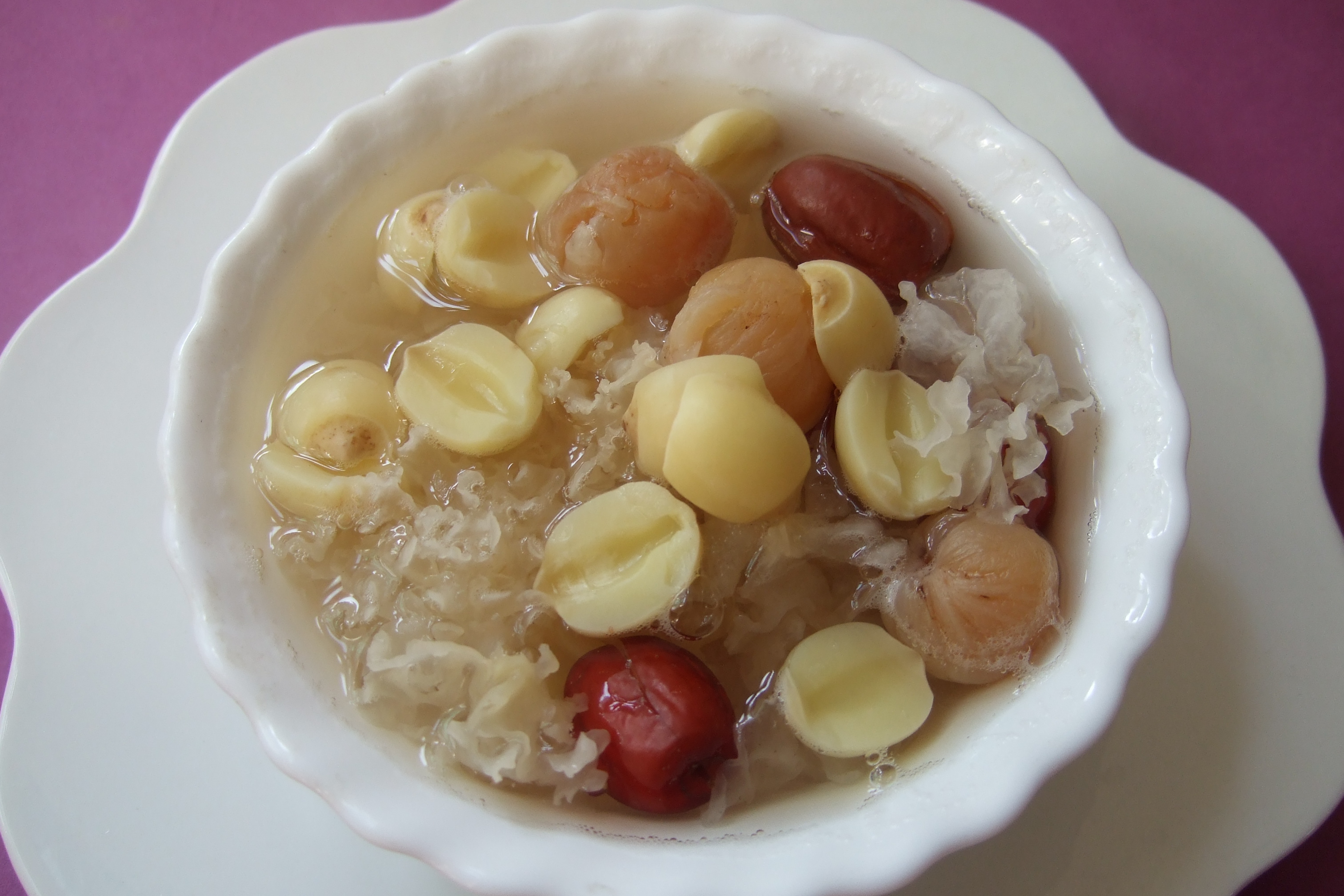 Fresh Lotus Seed, Snow Fungus and Longan Dessert Soup