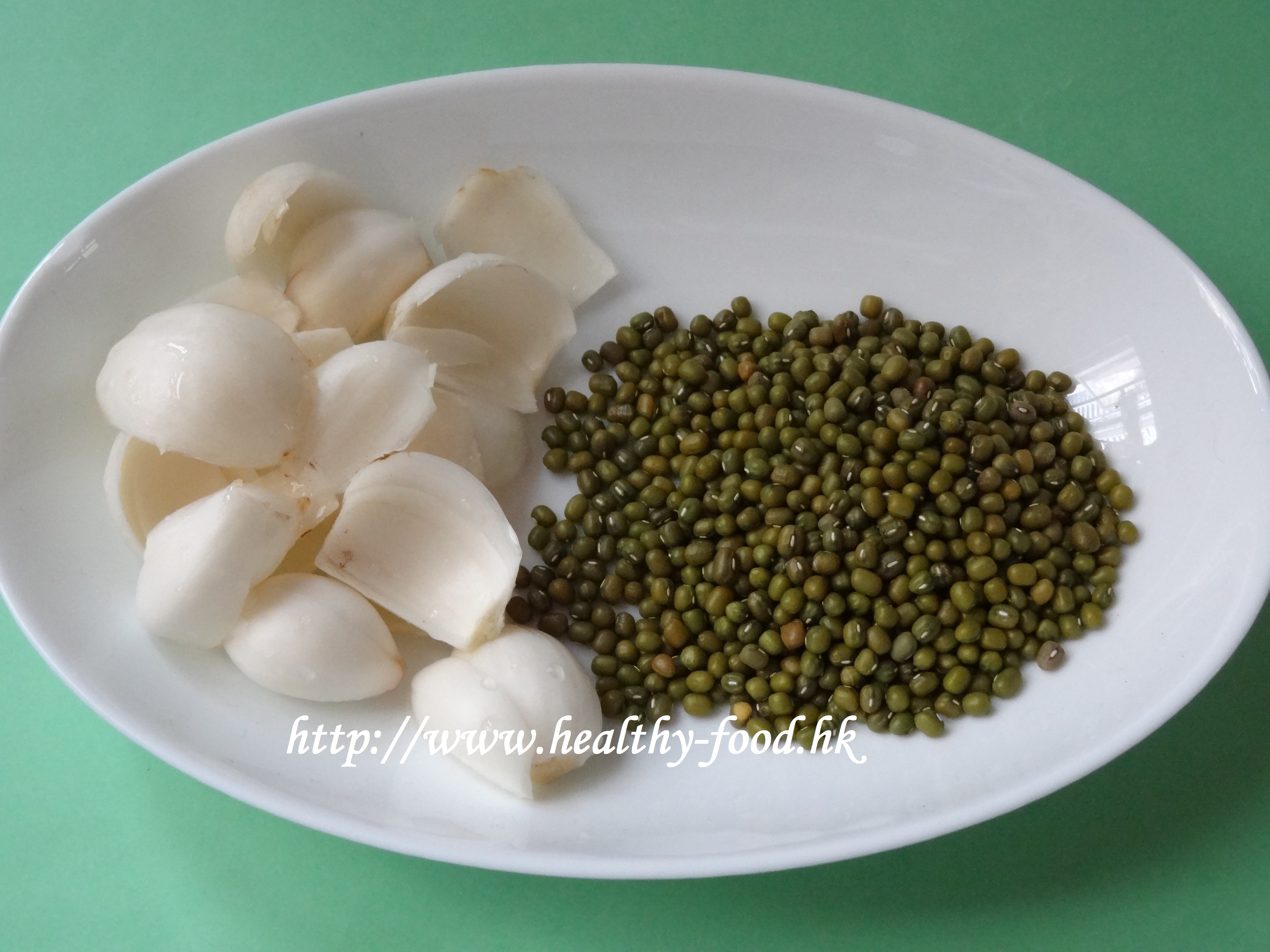 Fresh Lily Mung Bean Sweet Soup