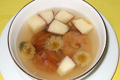 Apple, Chrysanthemum Flower & Fig Tea (Ping Guo Ju Hua Tang)