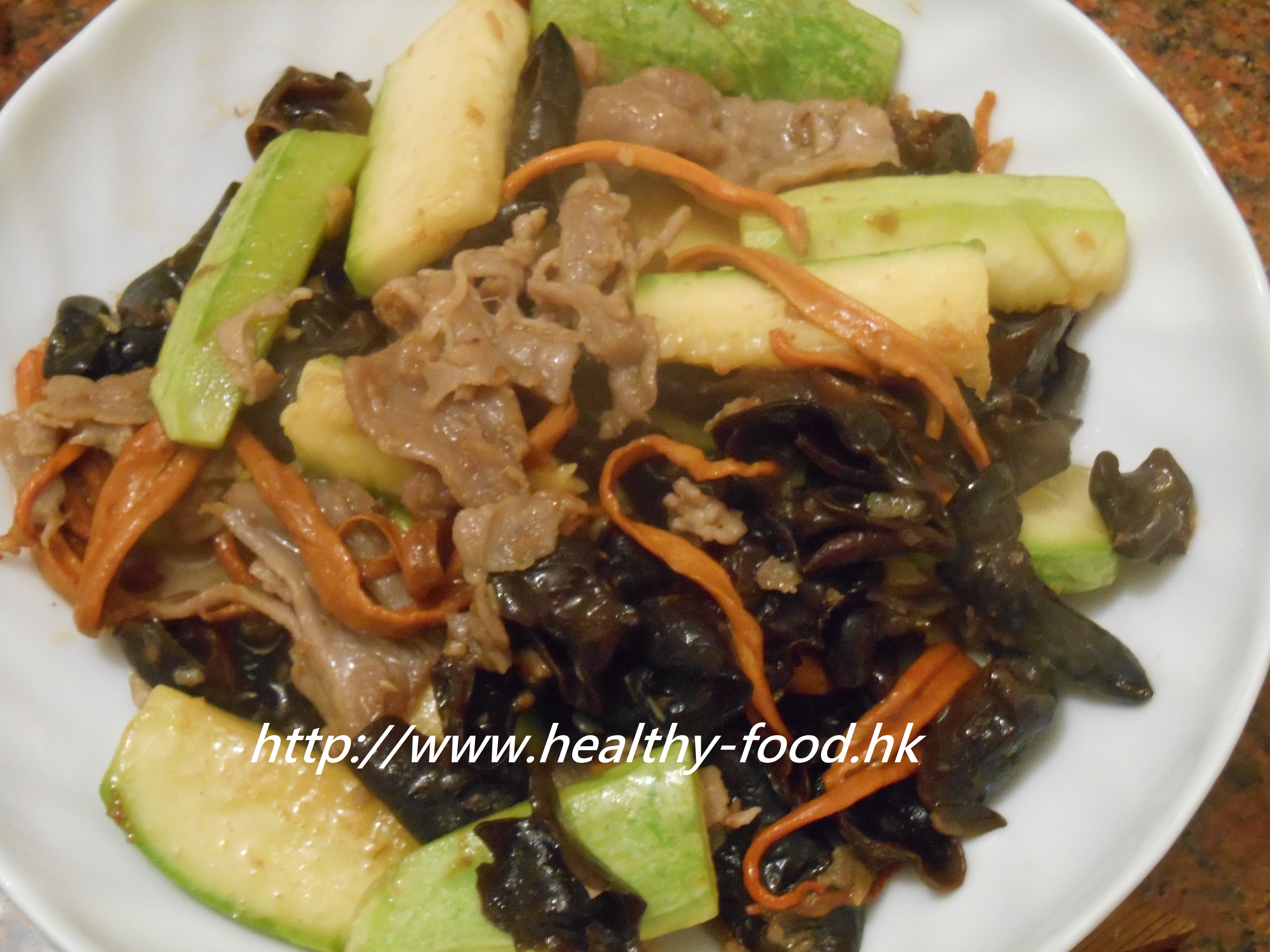 Black Pork Stir-Fry with Zucchini, Cordyceps Flower and Cloud Ear Fungus