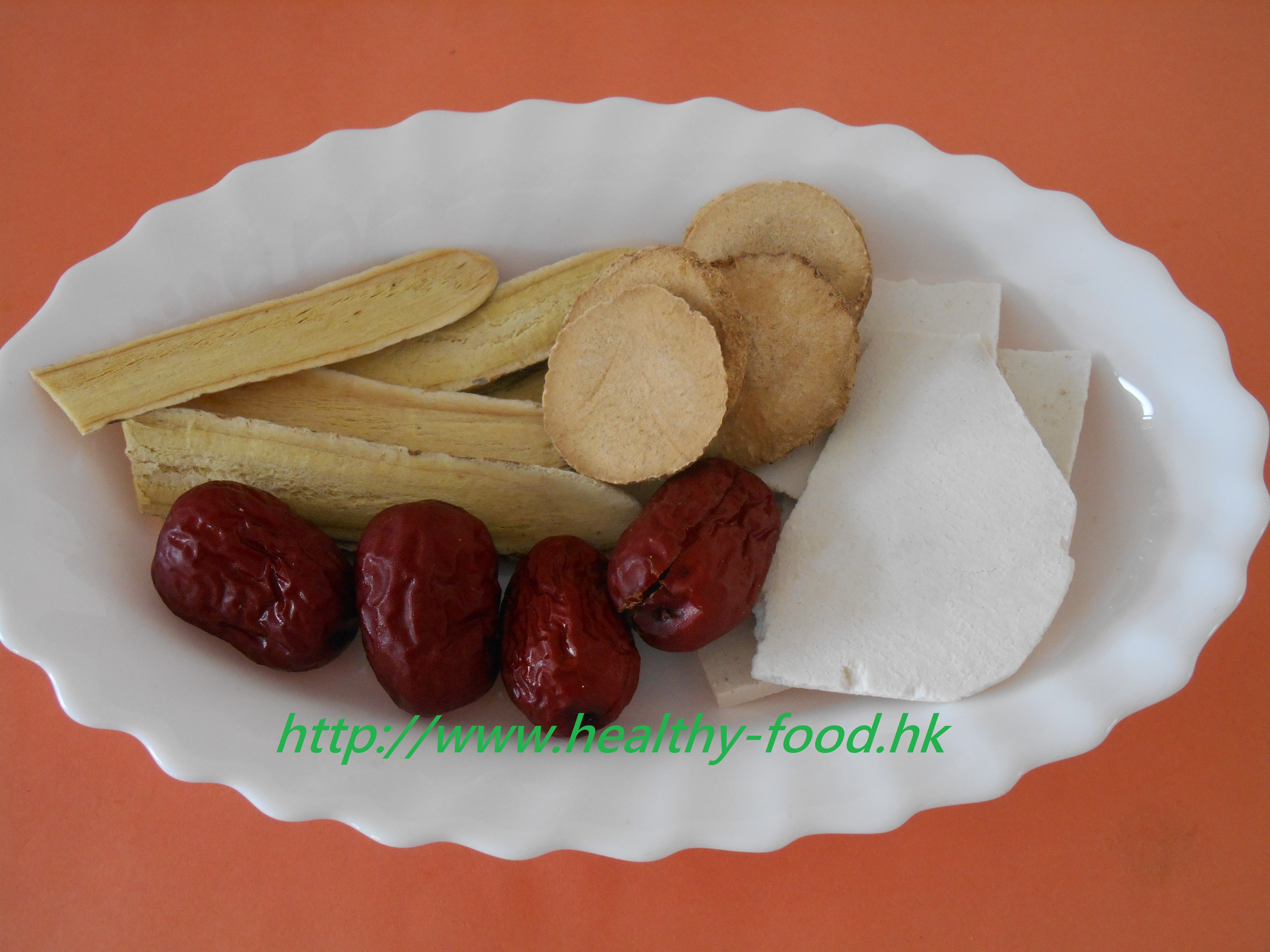 Bei Qi Poria Damp-Clearing Soup (Bei Qi Fu Ling Qu Shi Tang)