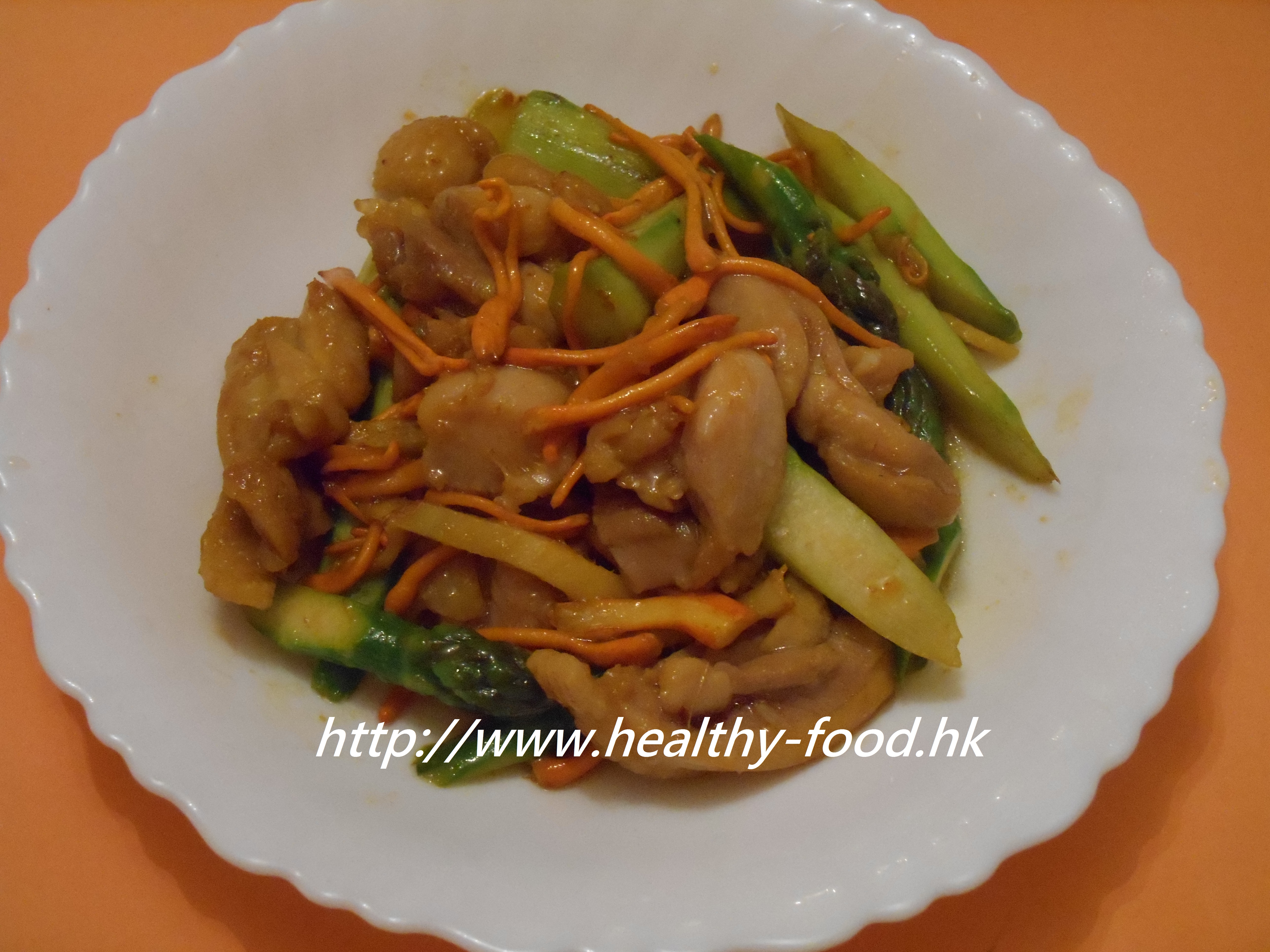 Fresh Cordyceps Flower, Asparagus and Chicken Stir-Fry