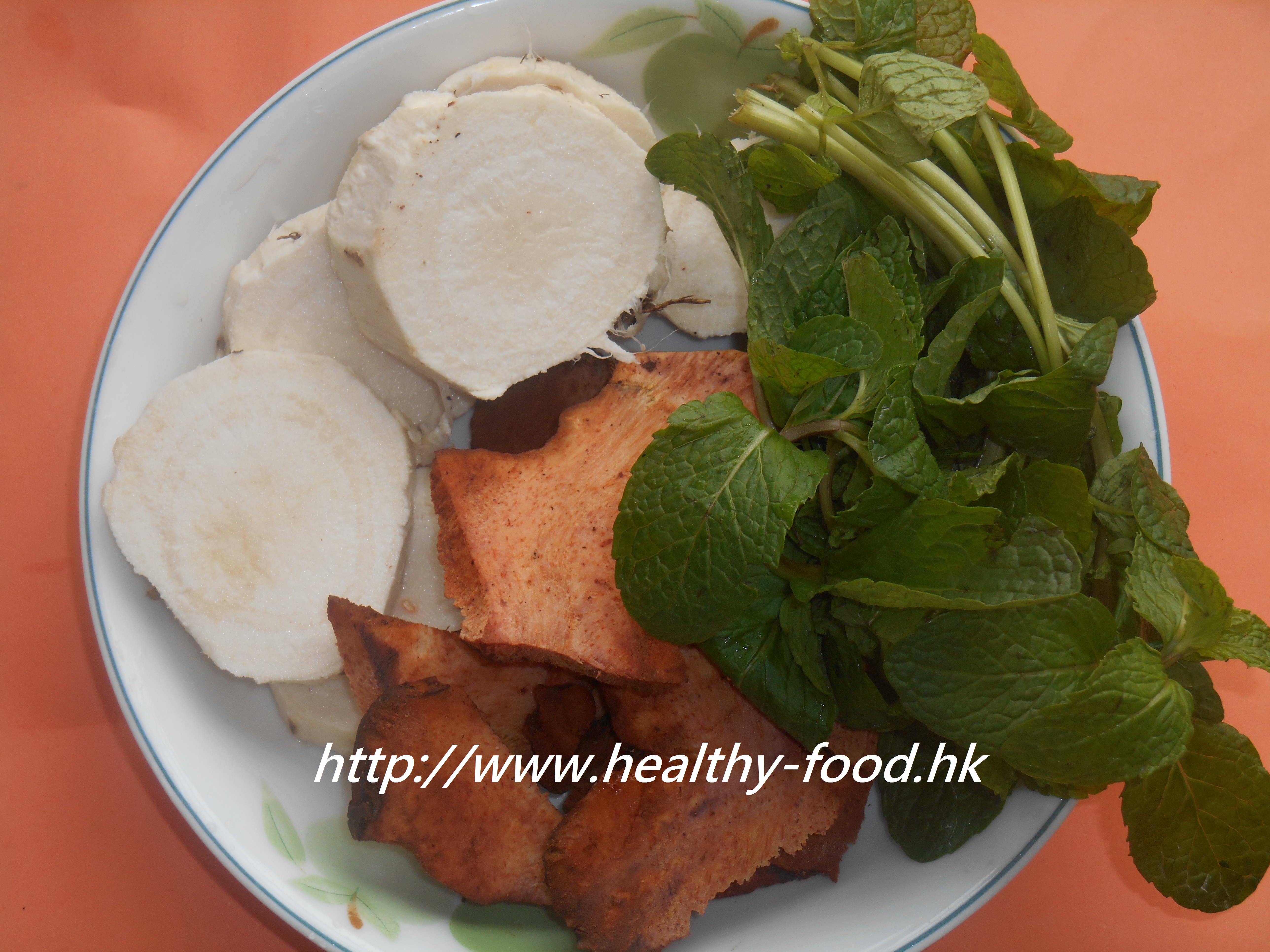 Fresh Smilax Root, Kudzu and Green Mint Soup
